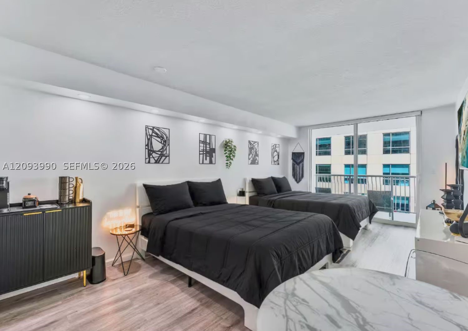 1200 Brickell Bay Dr #2610