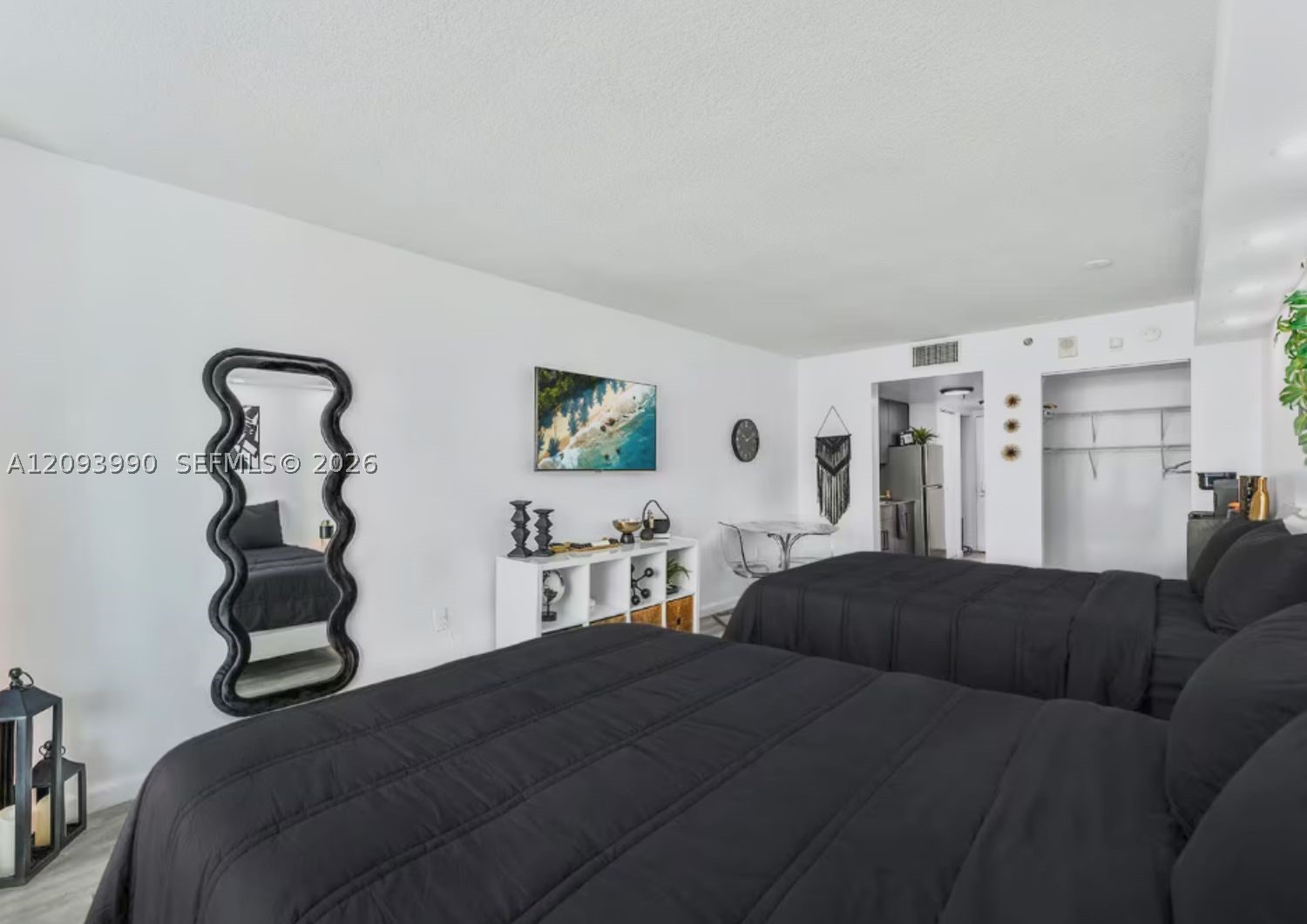 image The Club at Brickell Bay9