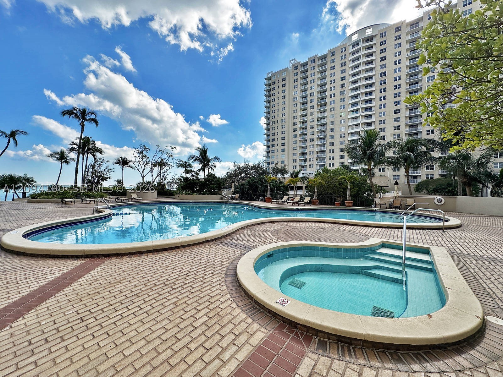 image Brickell Key One15