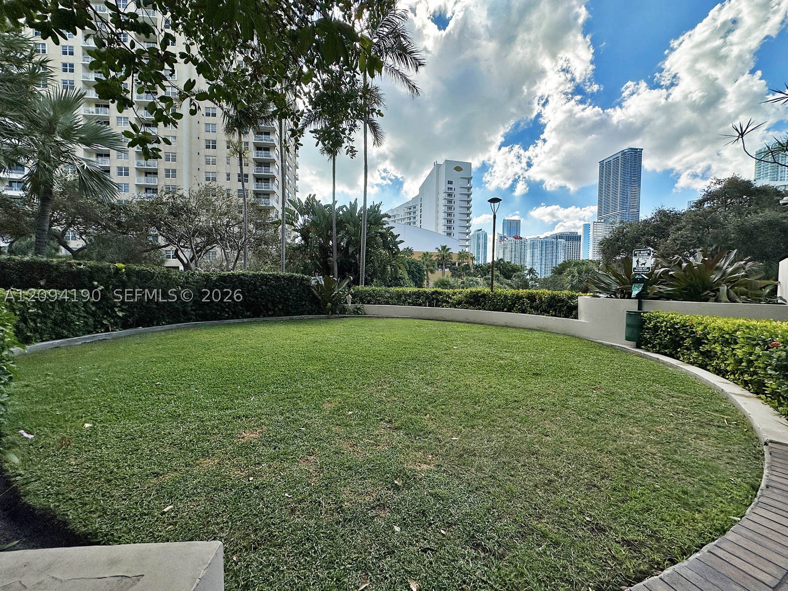 image Brickell Key One16