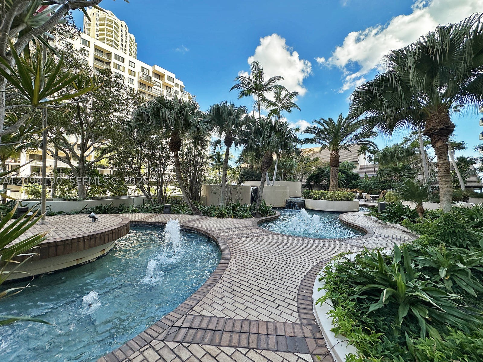 image Brickell Key One18