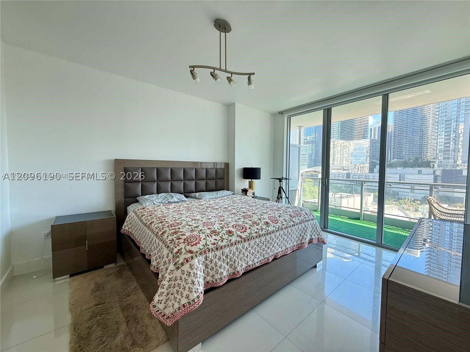 92 SW 3rd St #1104 Miami, FL 33130