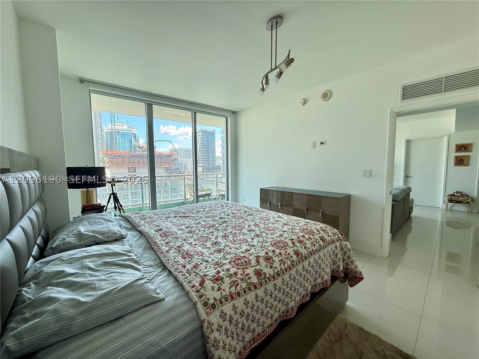 92 SW 3rd St #1104 Miami, FL 33130