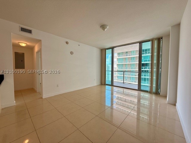 image Axis on Brickell South0