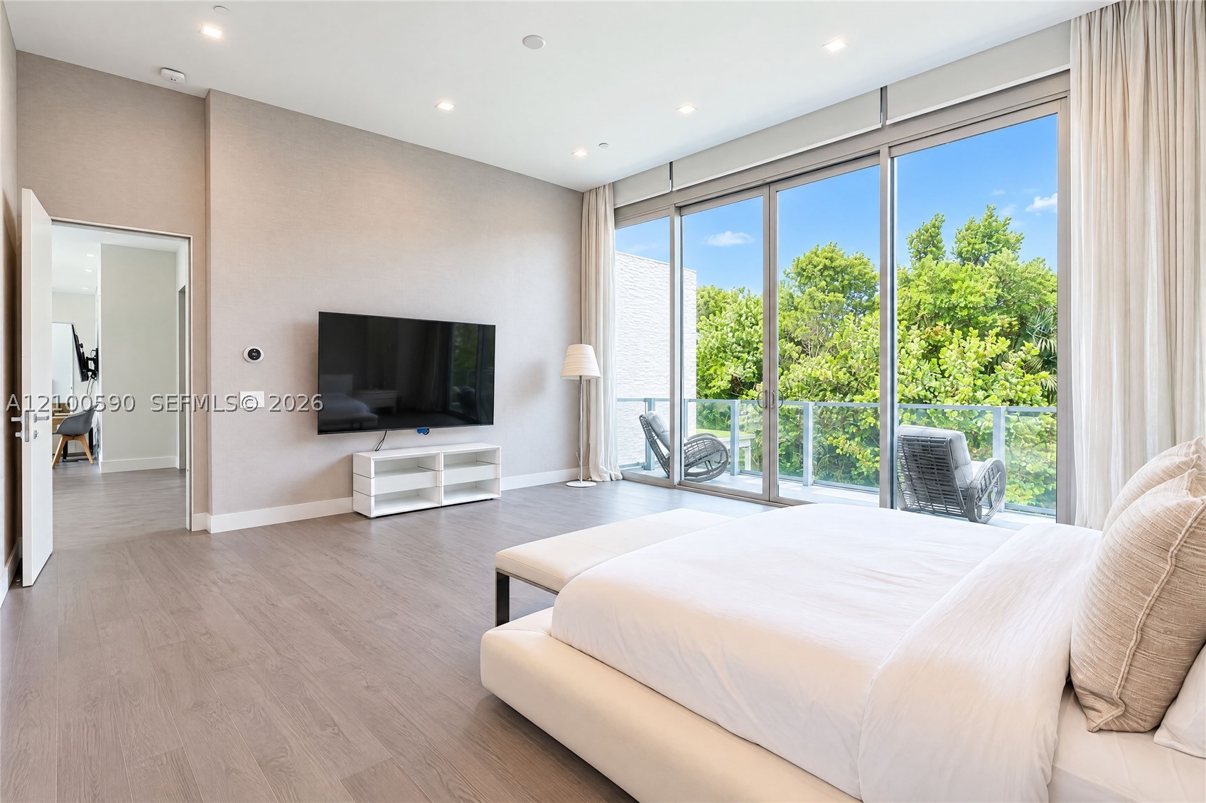 110 Reef Ln #10 Key Biscayne, FL 33149