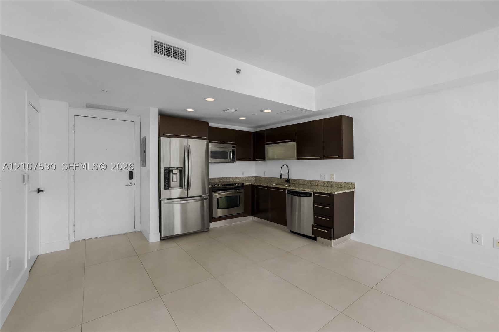 image The Plaza on Brickell East7