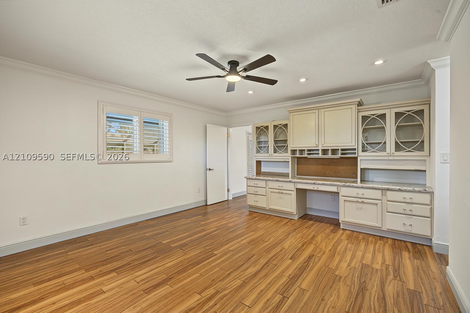 7715 SW 122nd St Pinecrest, FL 33156