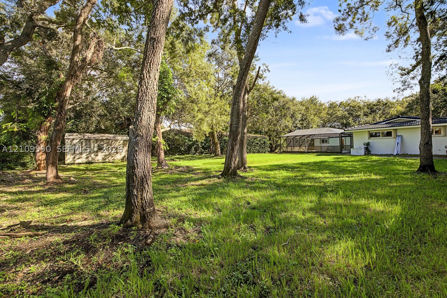 7715 SW 122nd St Pinecrest, FL 33156