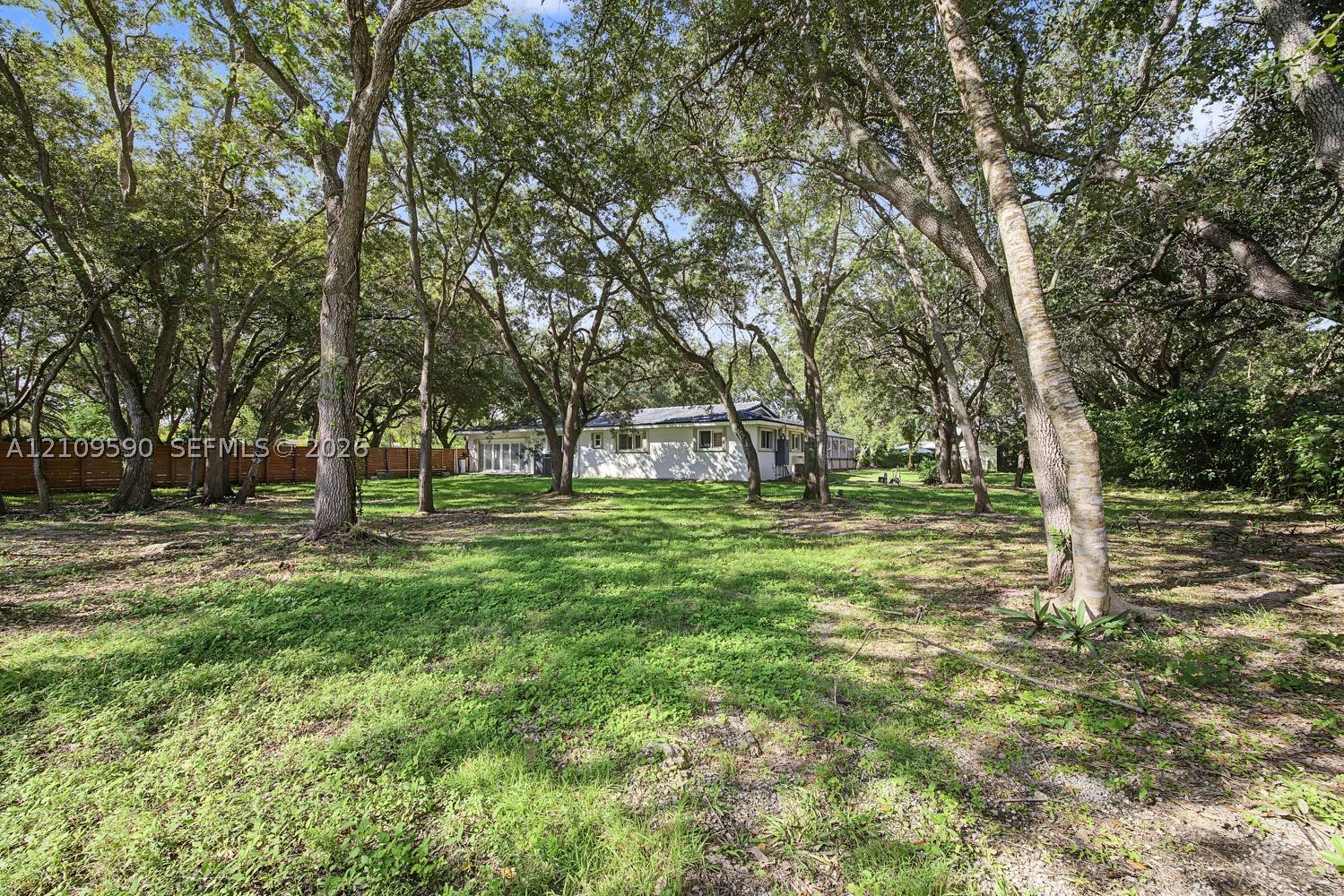 7715 SW 122nd St Pinecrest, FL 33156