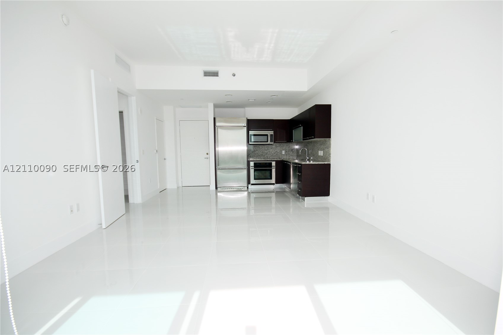 950 Brickell Bay Dr #4109 Miami, FL 33131