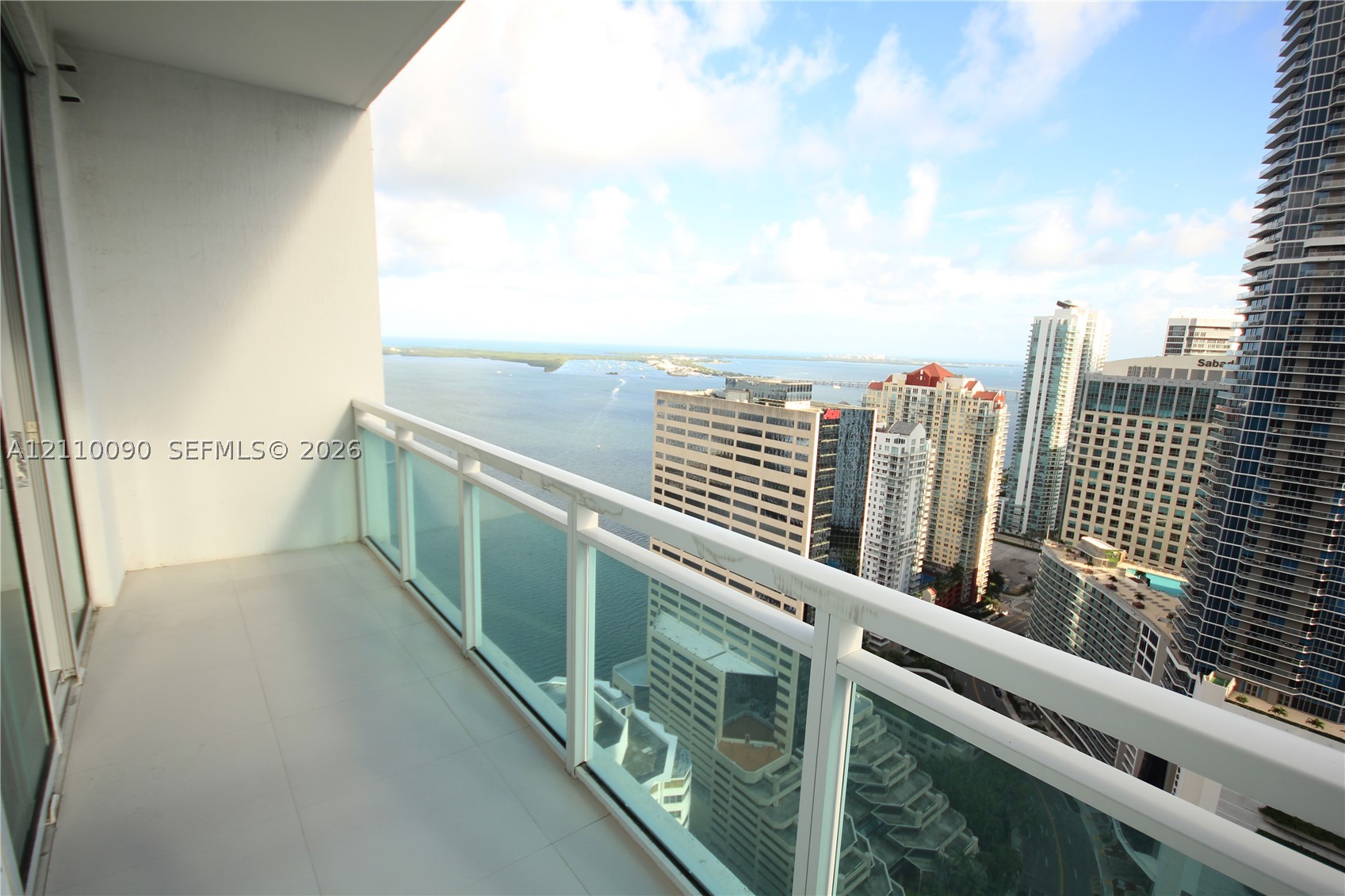 950 Brickell Bay Dr #4109 Miami, FL 33131