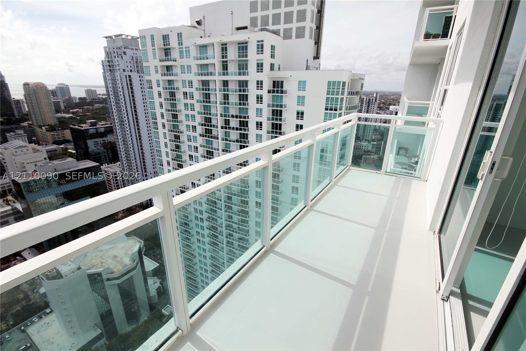 950 Brickell Bay Dr #4109 Miami, FL 33131
