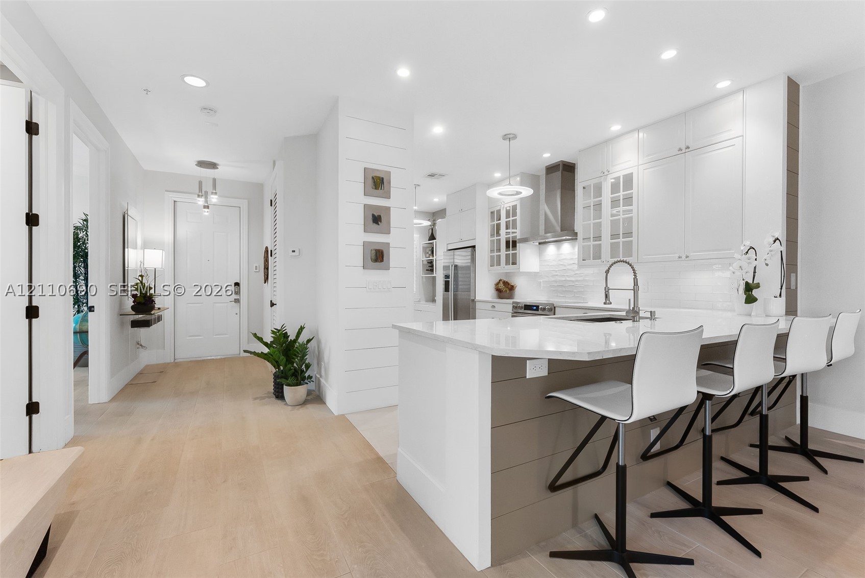 2720 NE 15th St #201 Fort Lauderdale, FL 33304