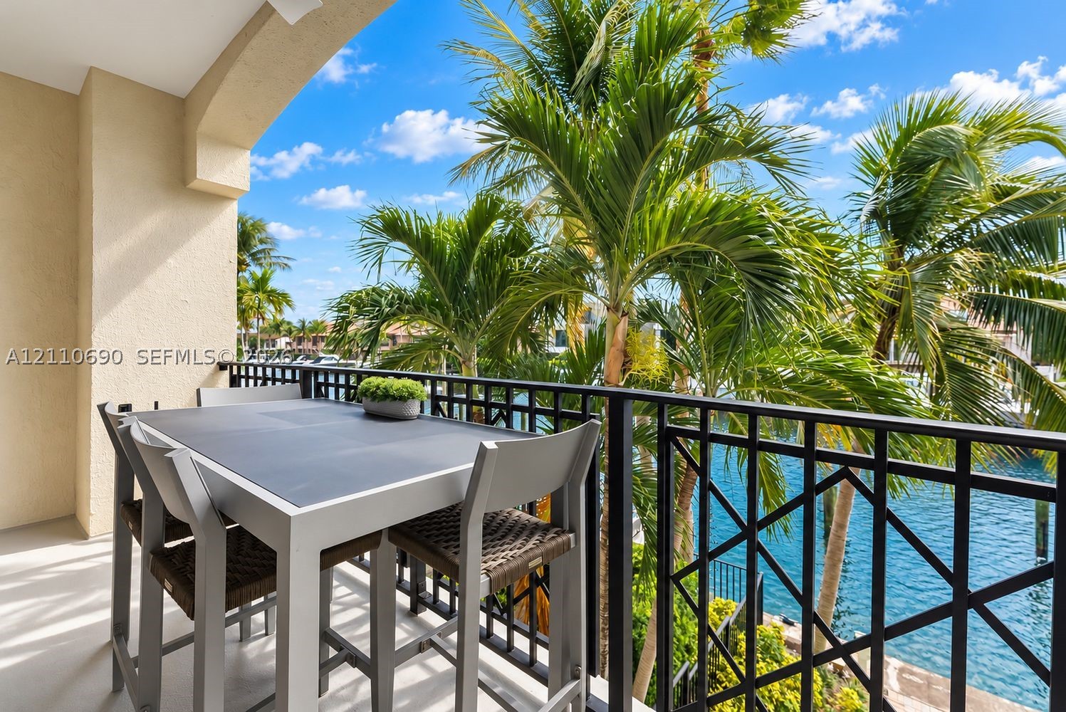 2720 NE 15th St #201 Fort Lauderdale, FL 33304