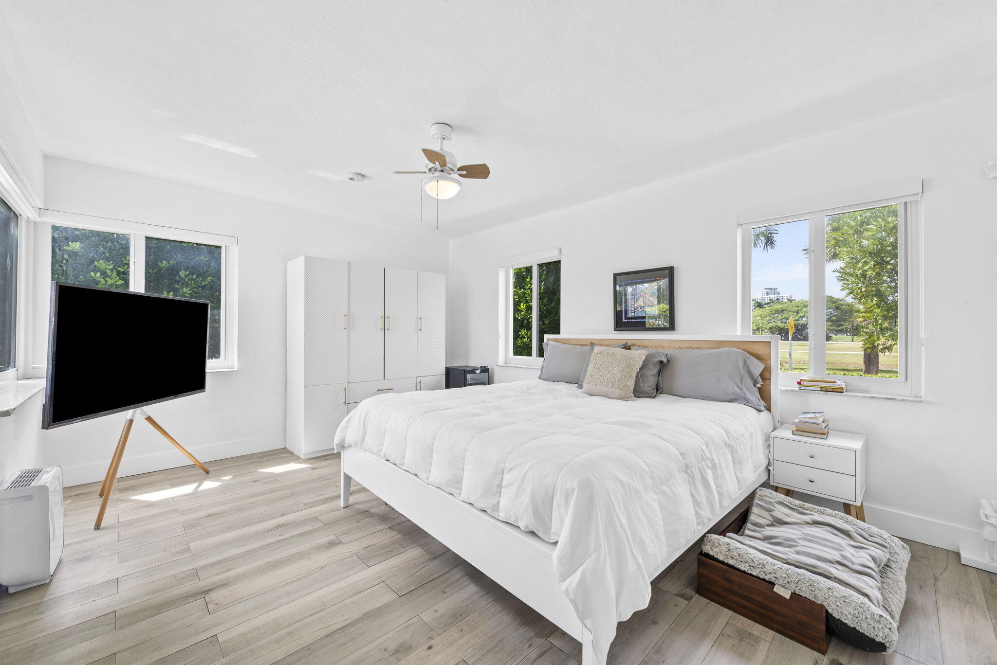 409 N 14th Hollywood, FL 33020