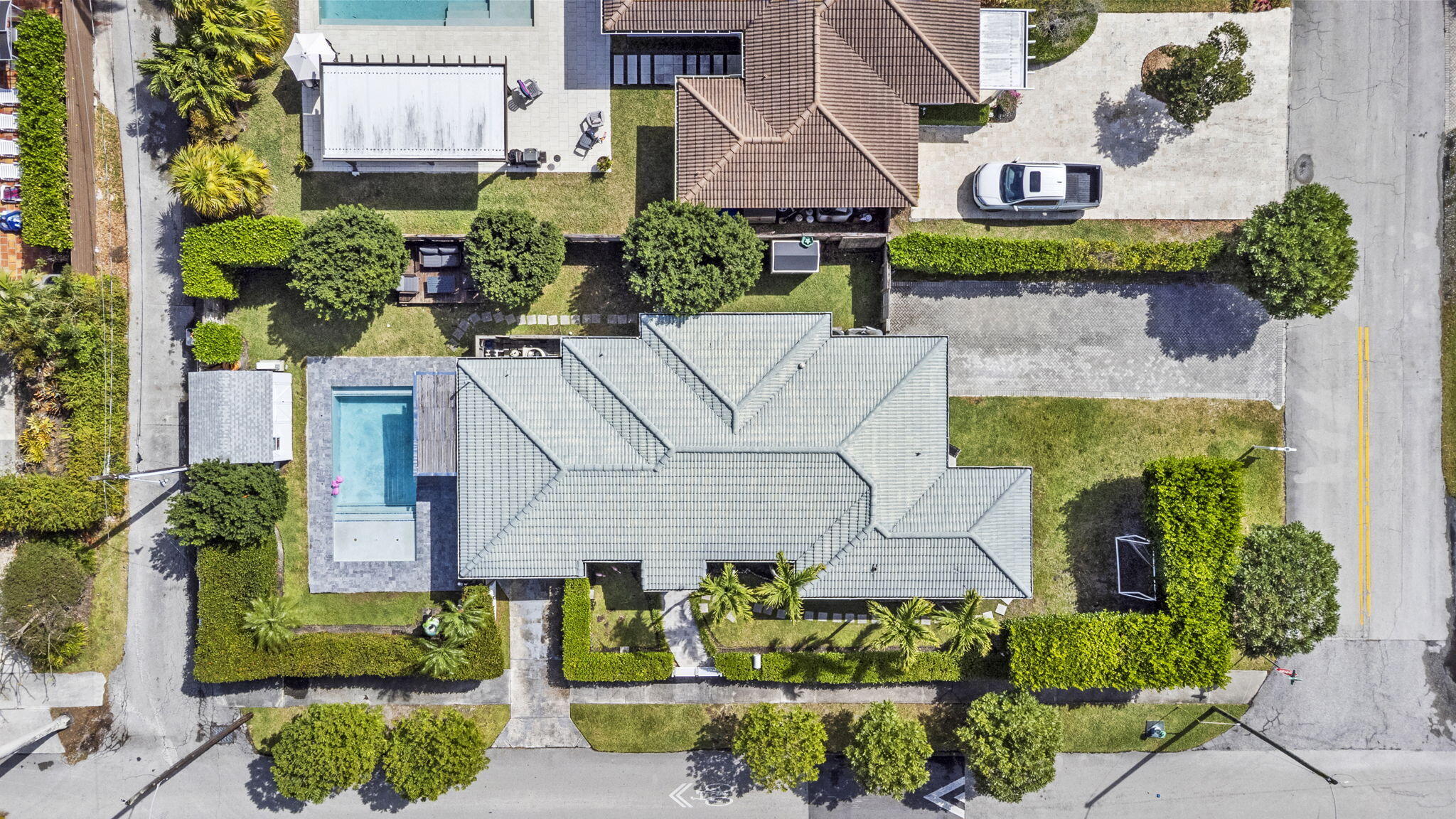 409 N 14th Hollywood, FL 33020