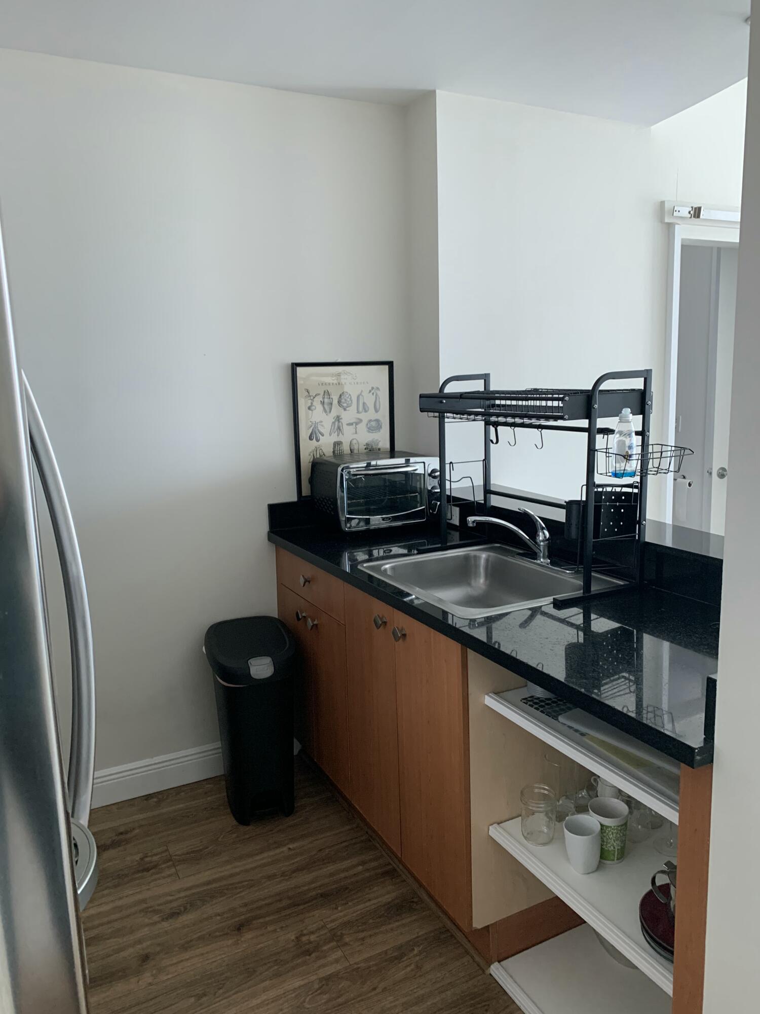 2200 NE 4th #805 Miami, FL 33137