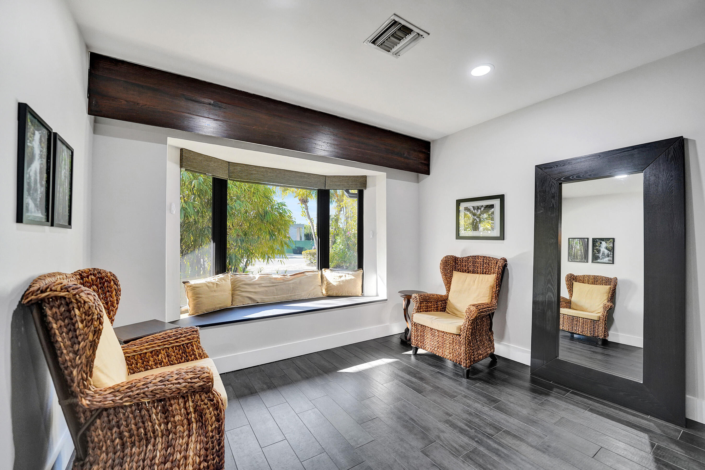 2309 NE 12th Fort Lauderdale, FL 33304