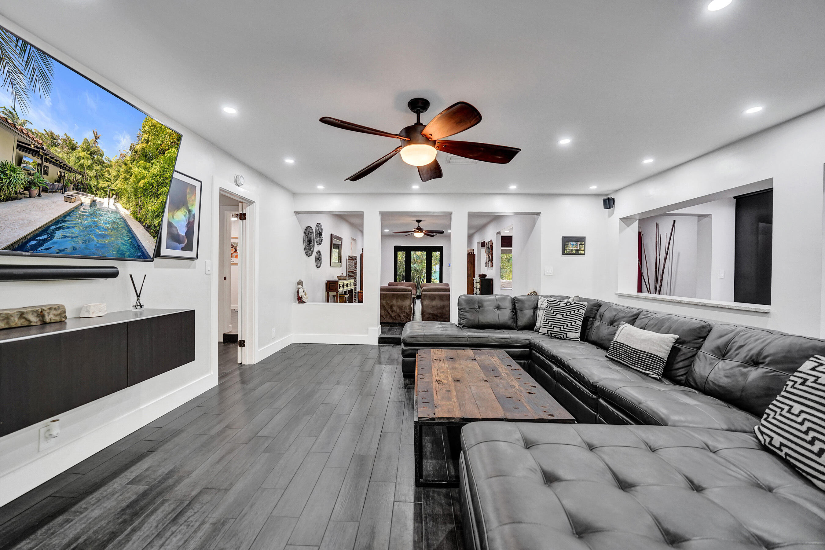 2309 NE 12th Fort Lauderdale, FL 33304