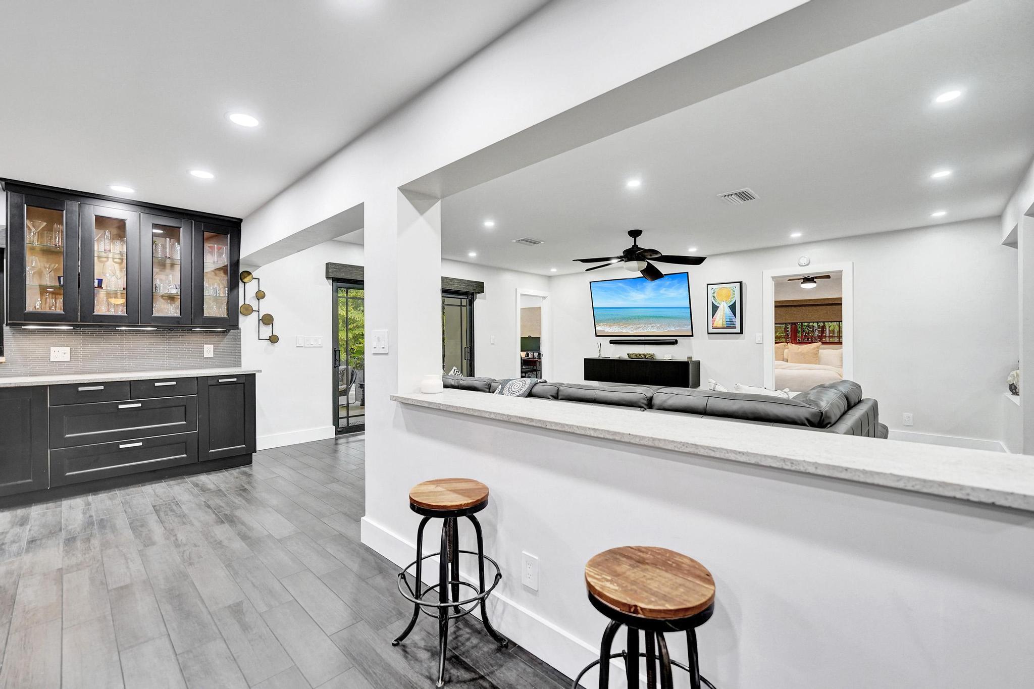 2309 NE 12th Fort Lauderdale, FL 33304