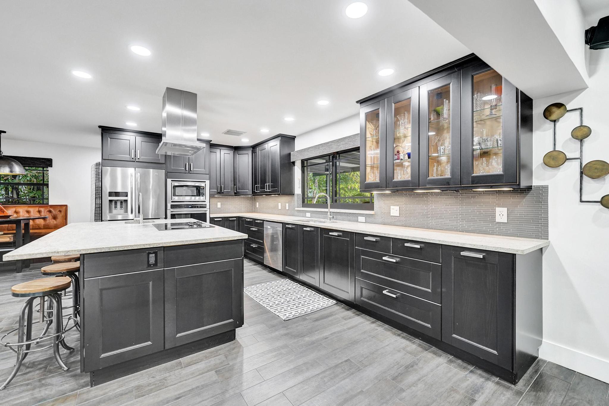 2309 NE 12th Fort Lauderdale, FL 33304