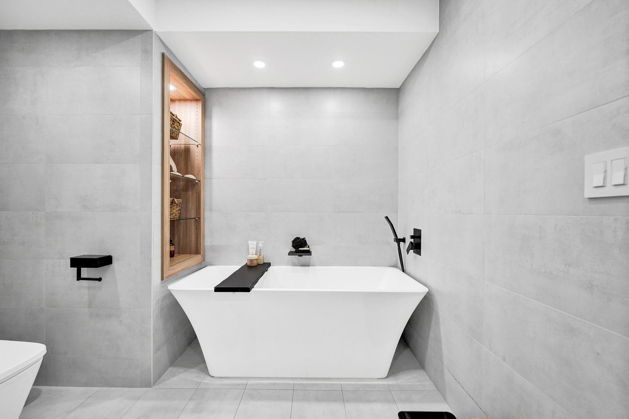 2309 NE 12th Fort Lauderdale, FL 33304