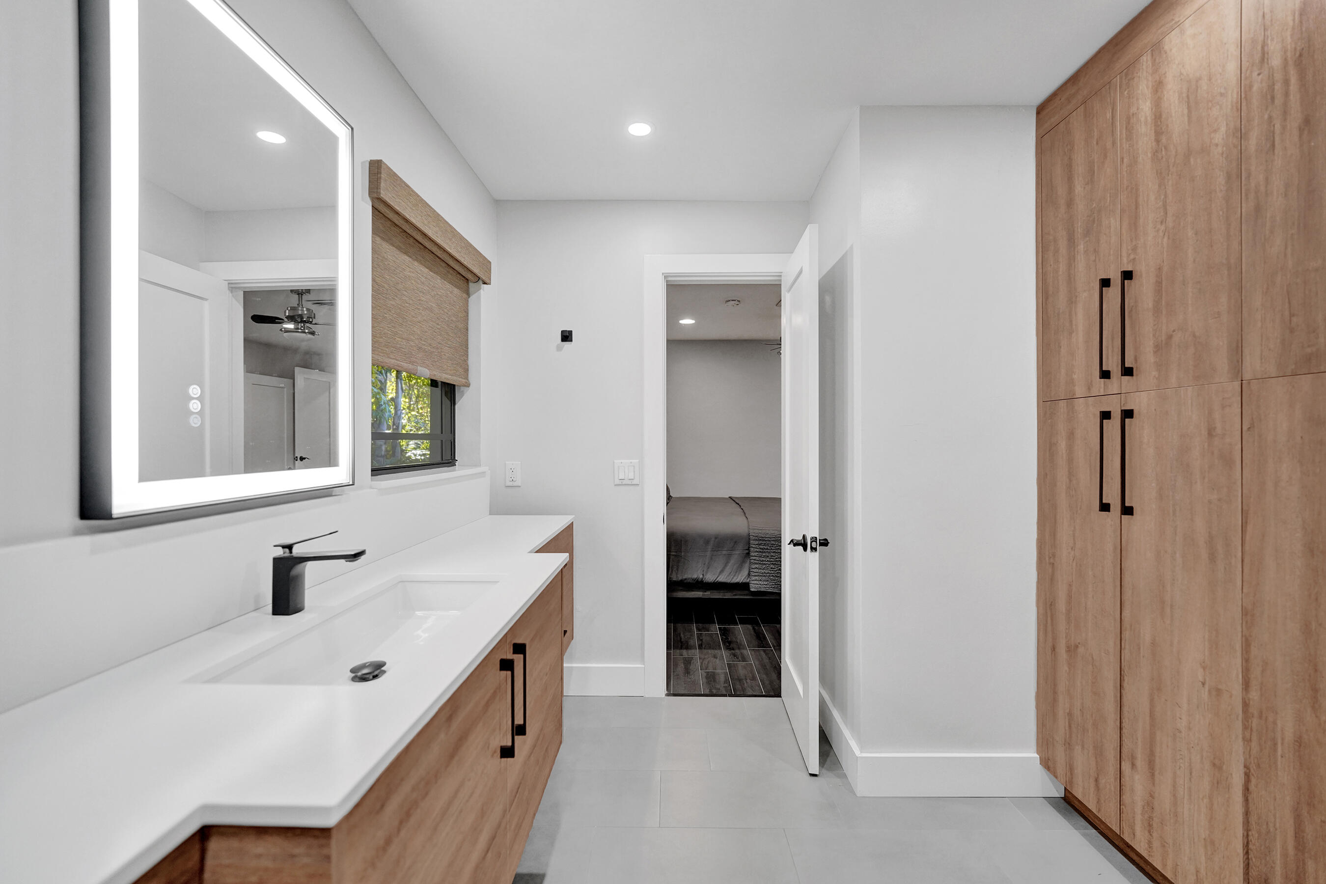 2309 NE 12th Fort Lauderdale, FL 33304