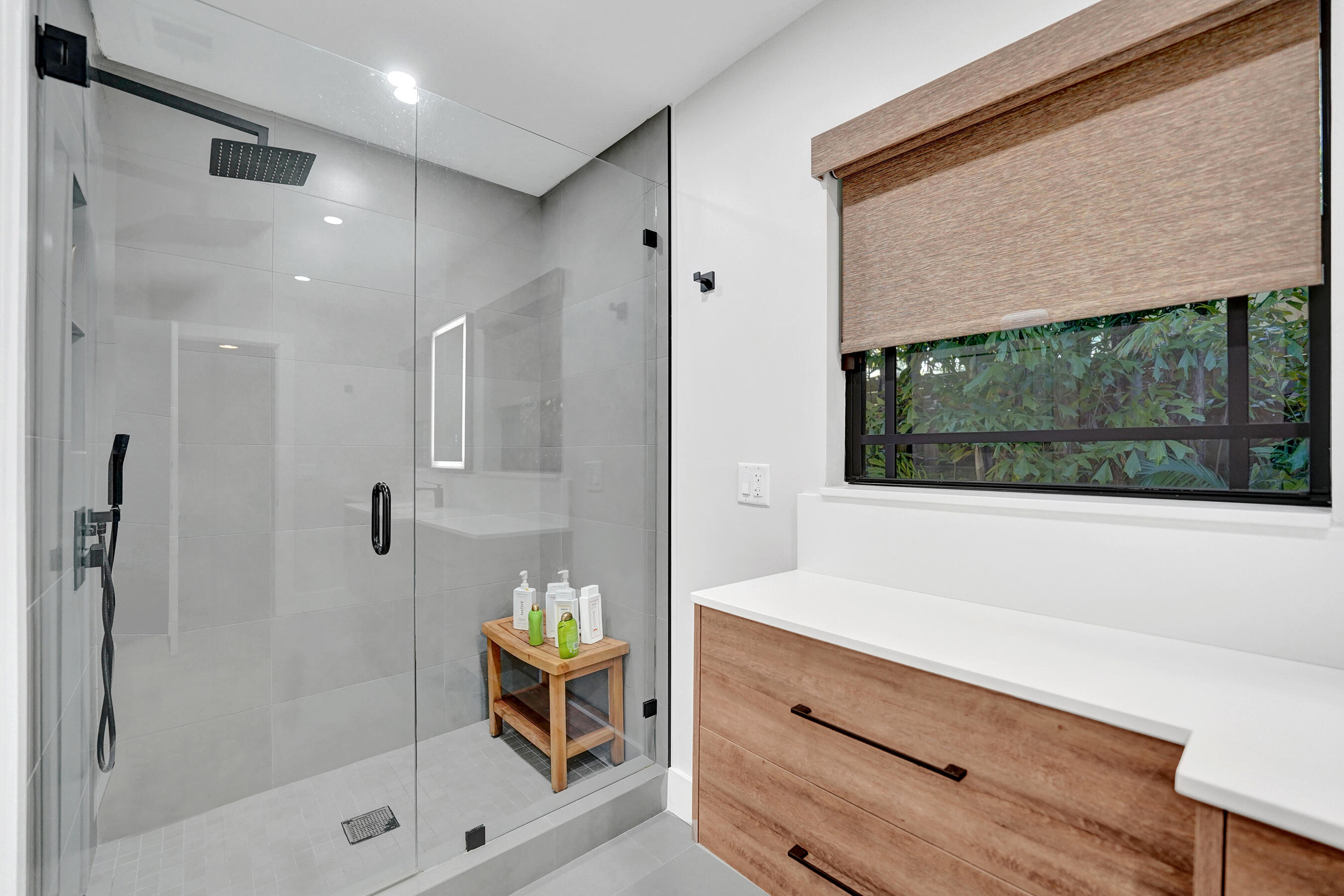 2309 NE 12th Fort Lauderdale, FL 33304