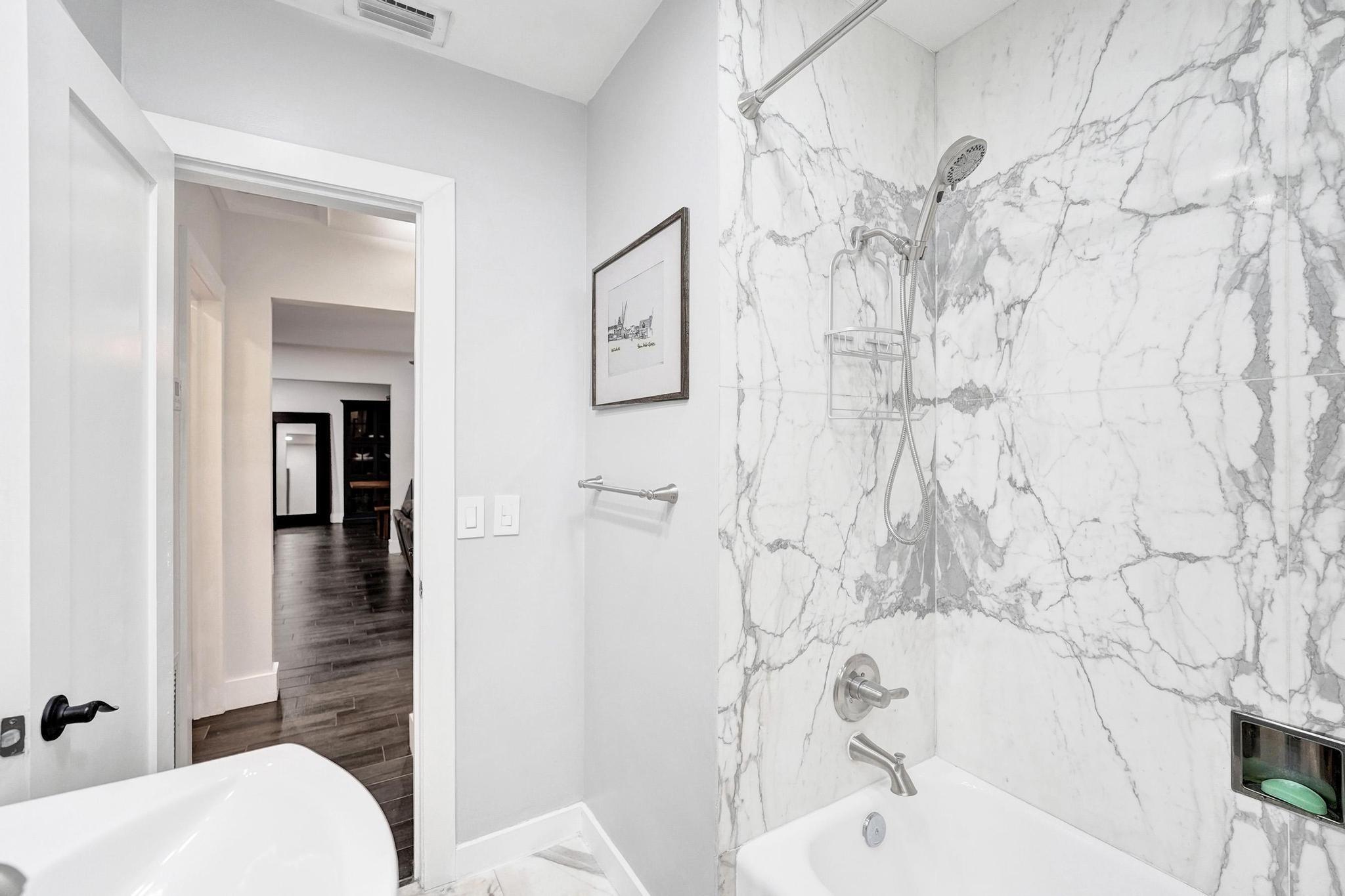 2309 NE 12th Fort Lauderdale, FL 33304