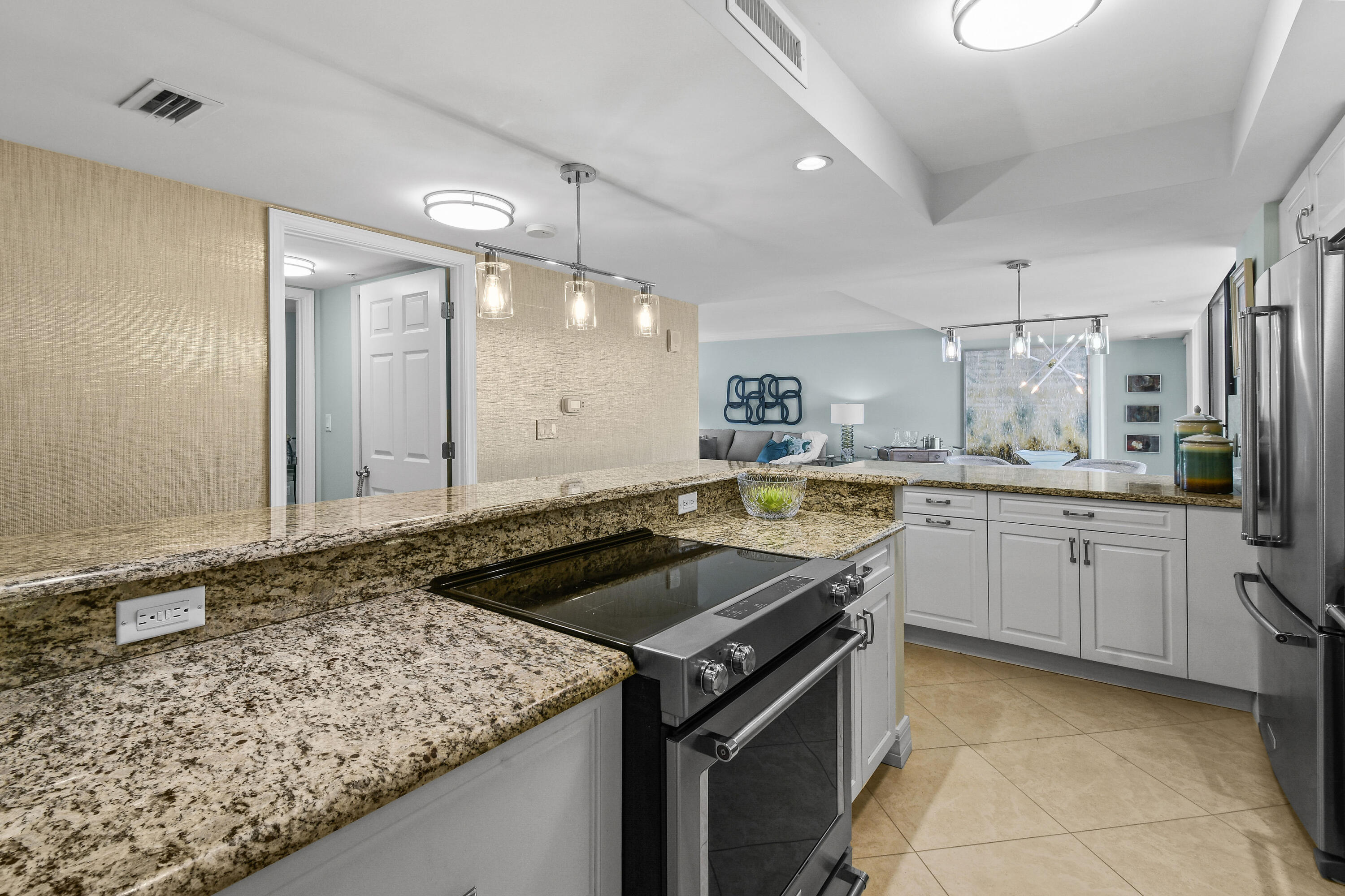 3000 N Ocean #9h Singer Island, FL 33404