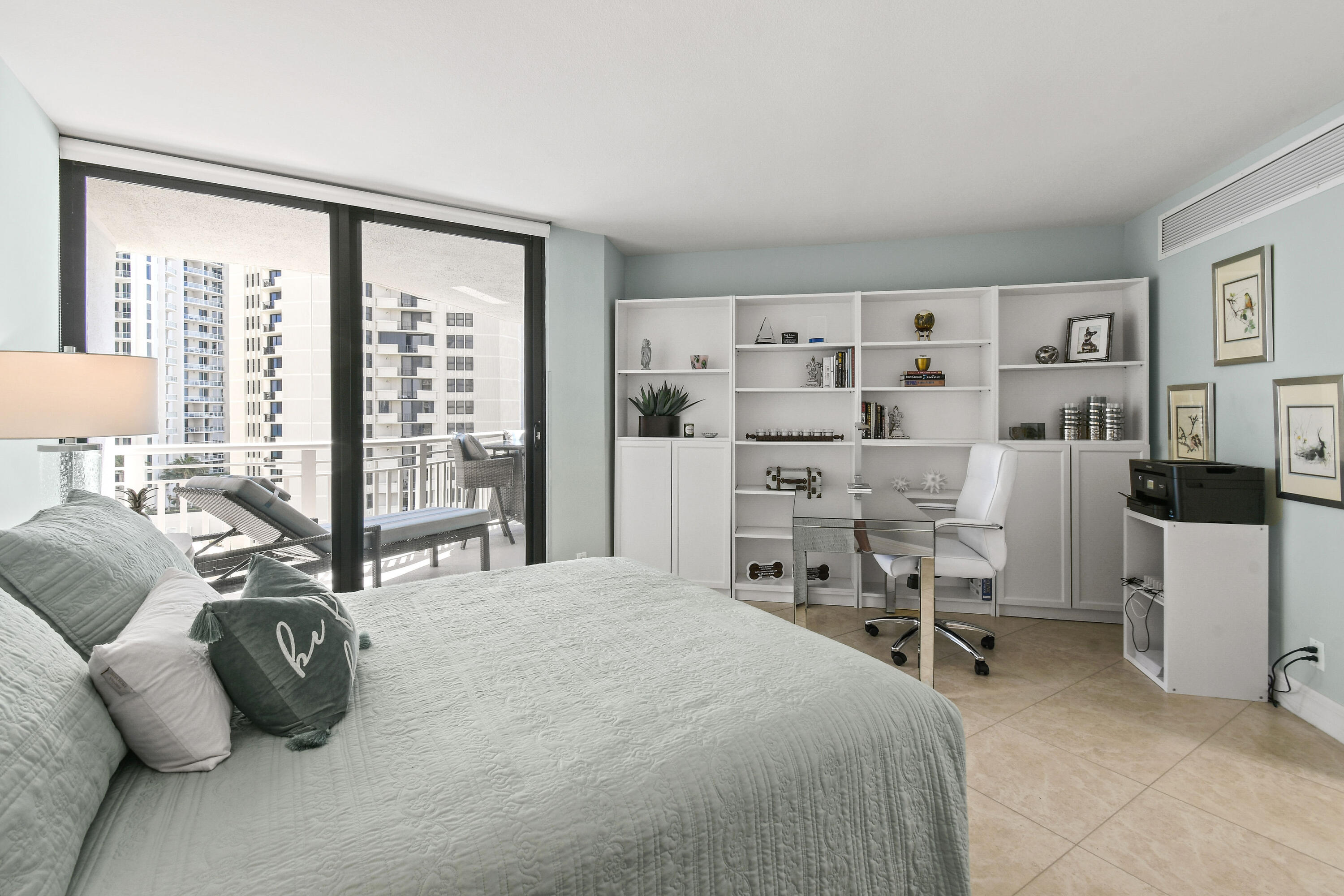 3000 N Ocean #9h Singer Island, FL 33404