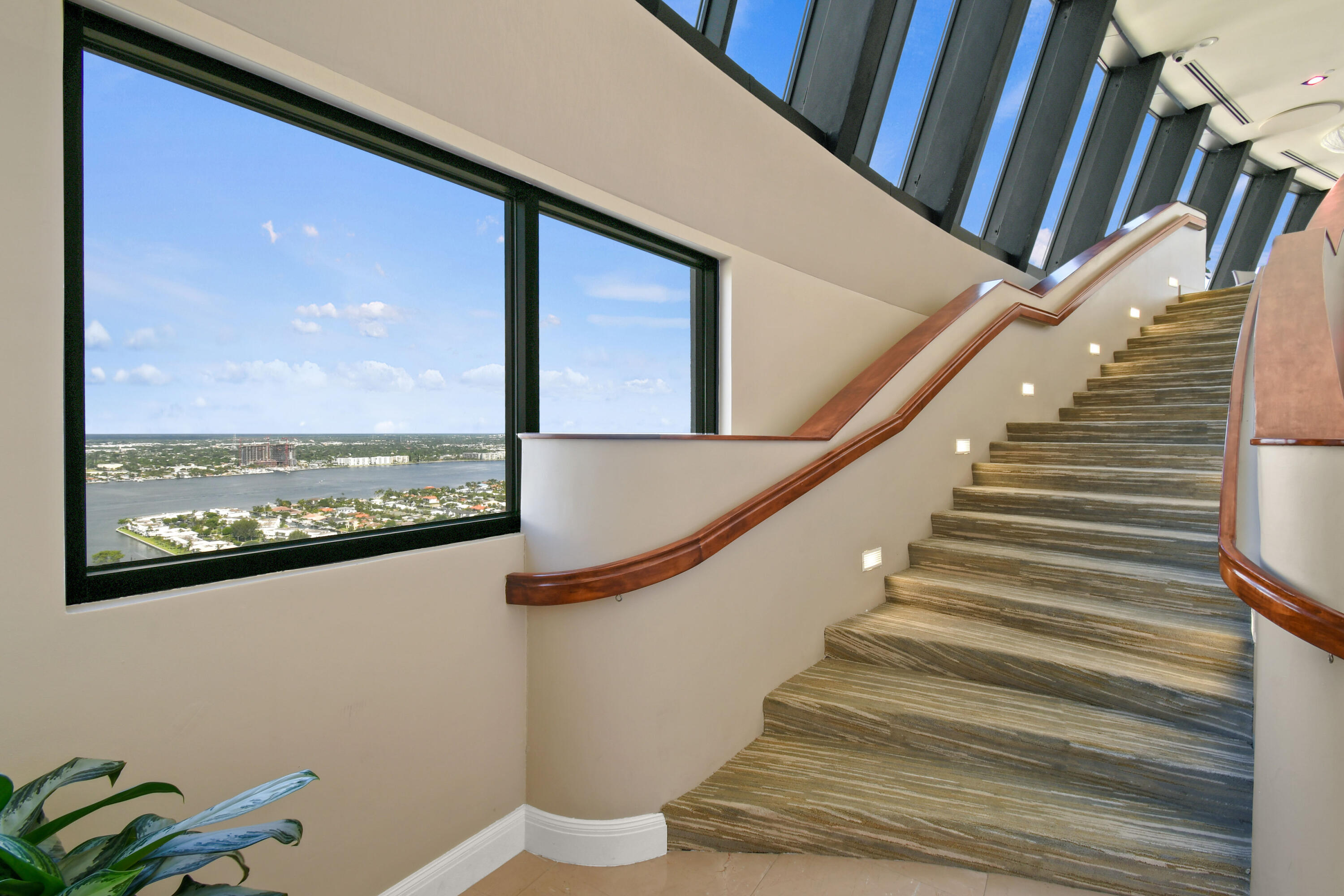3000 N Ocean #9h Singer Island, FL 33404