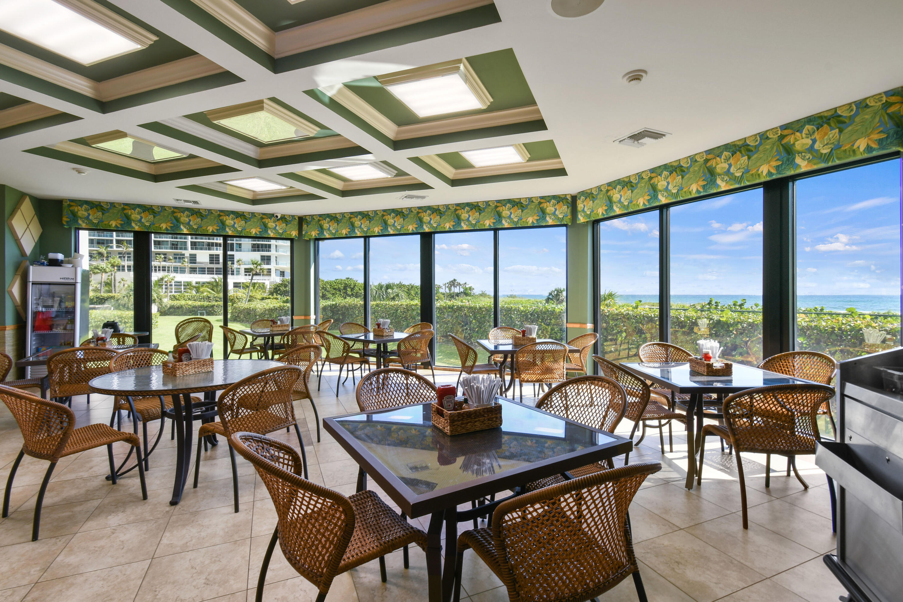 3000 N Ocean #9h Singer Island, FL 33404