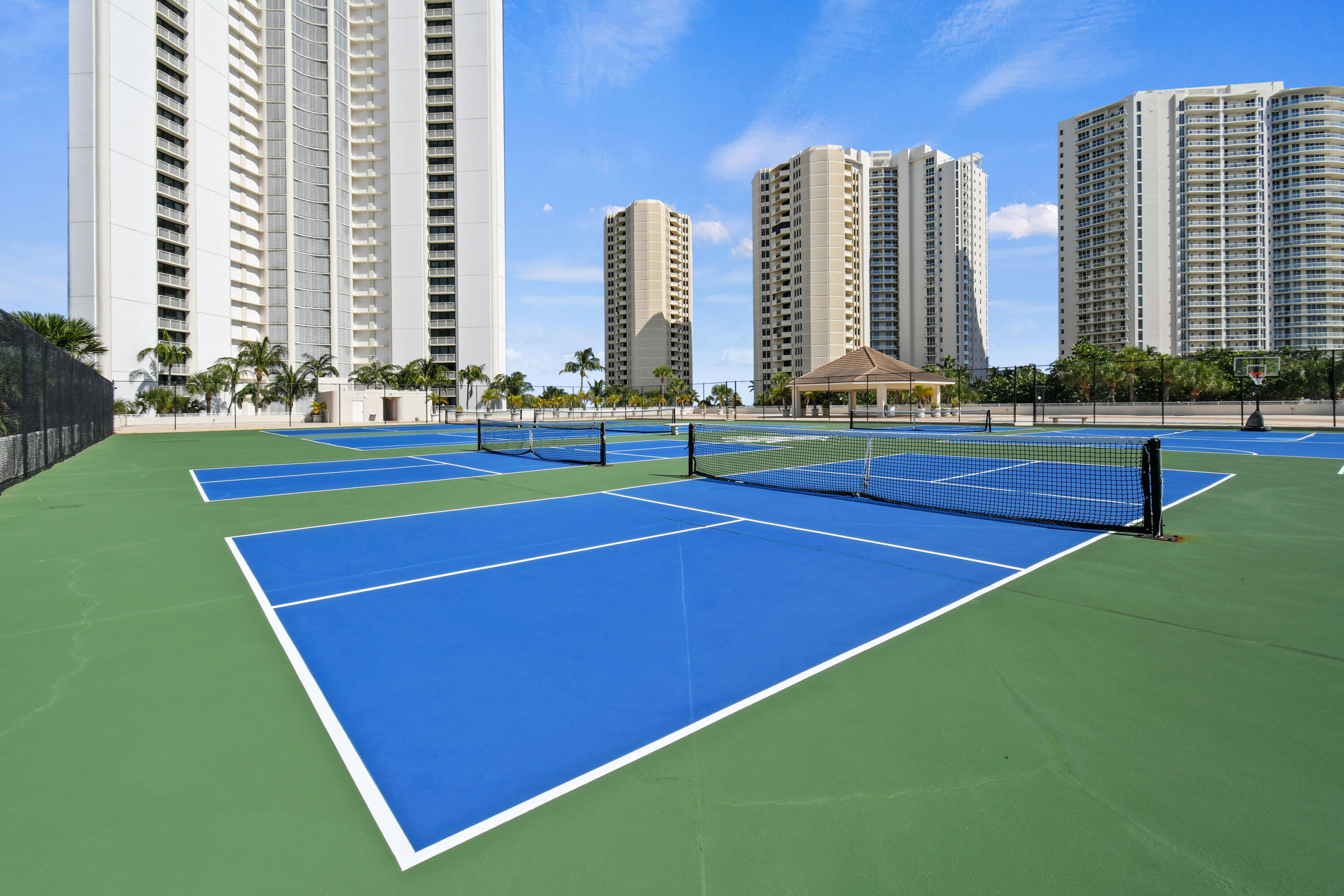 3000 N Ocean #9h Singer Island, FL 33404