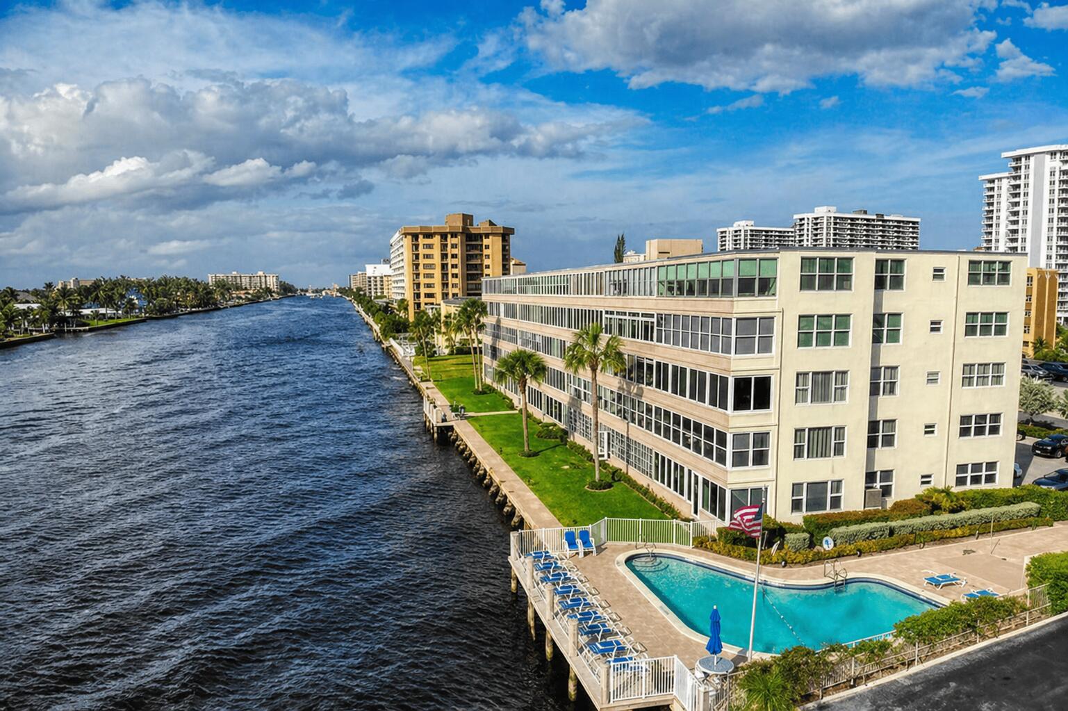 401 N Riverside #408