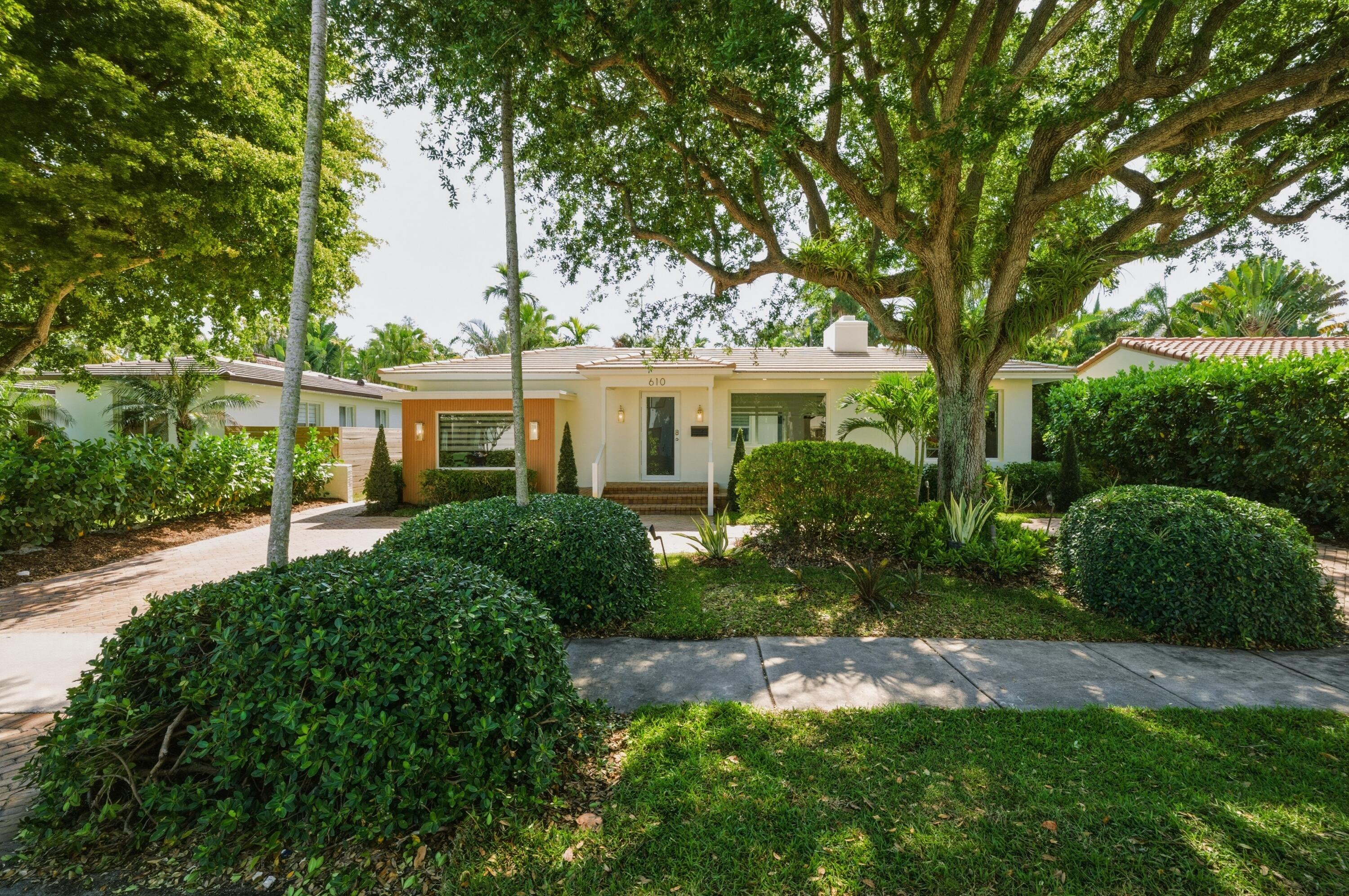 610 NE 16th Fort Lauderdale, FL 33304