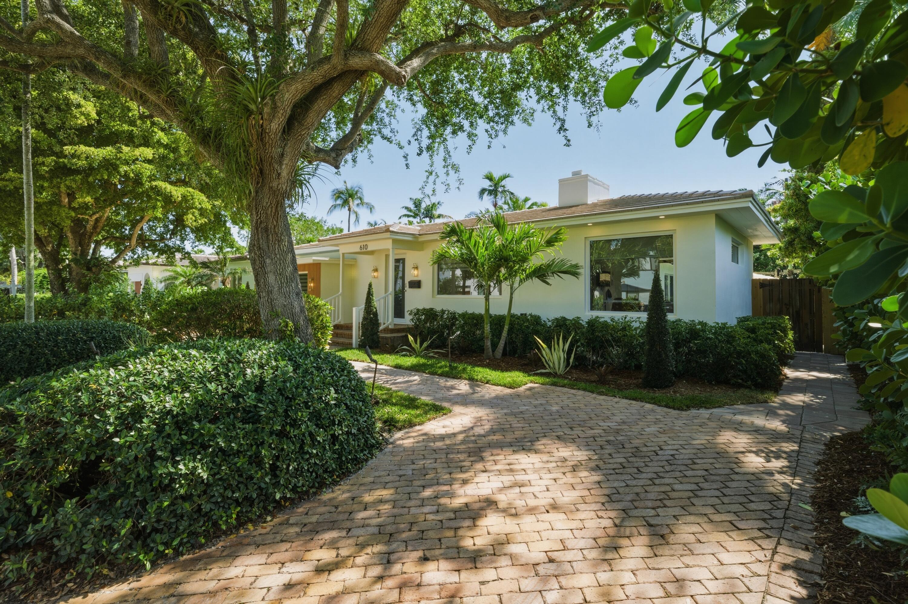 610 NE 16th Fort Lauderdale, FL 33304