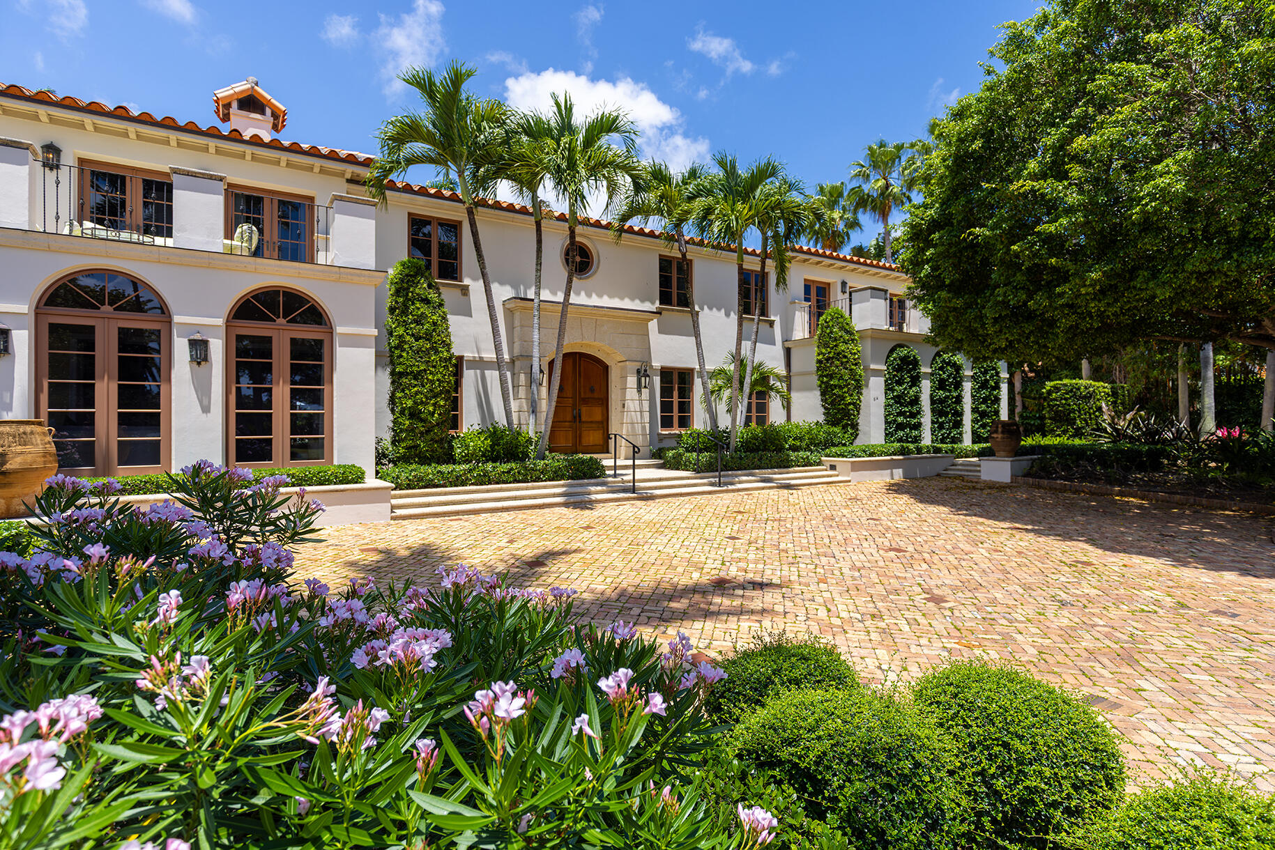 614 Tarpon Palm Beach, FL 33480