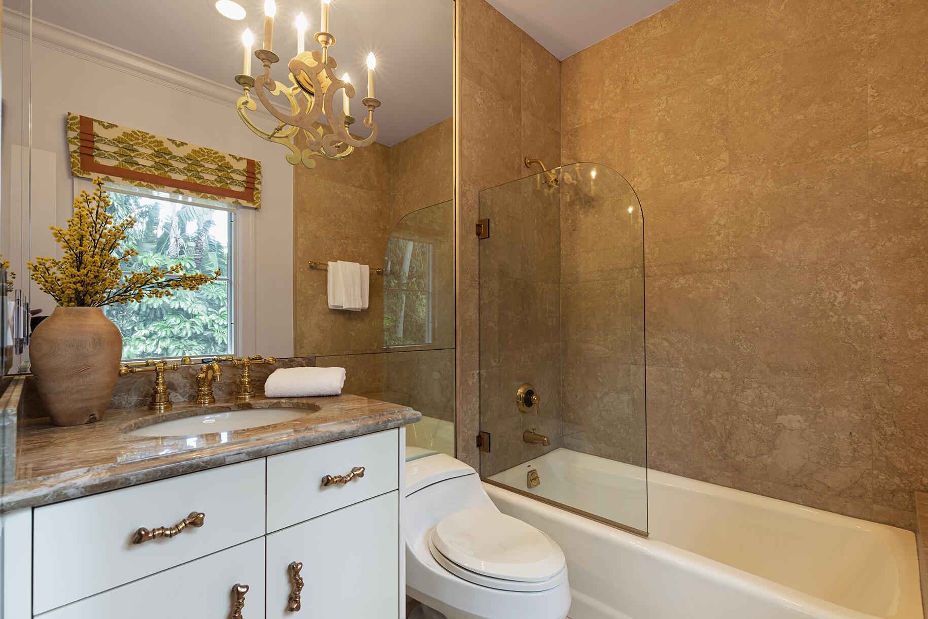 614 Tarpon Palm Beach, FL 33480