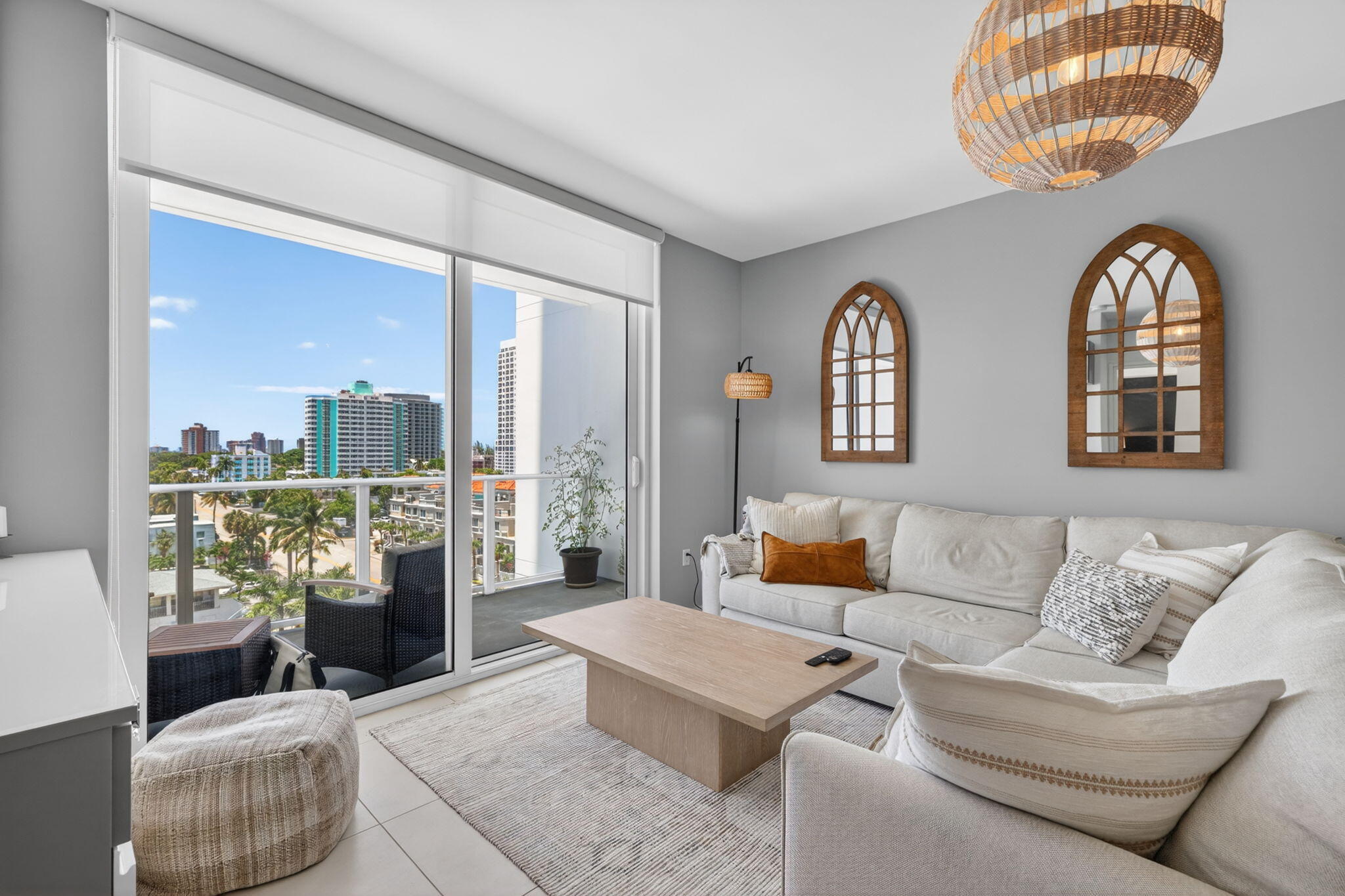 401 N Birch #714