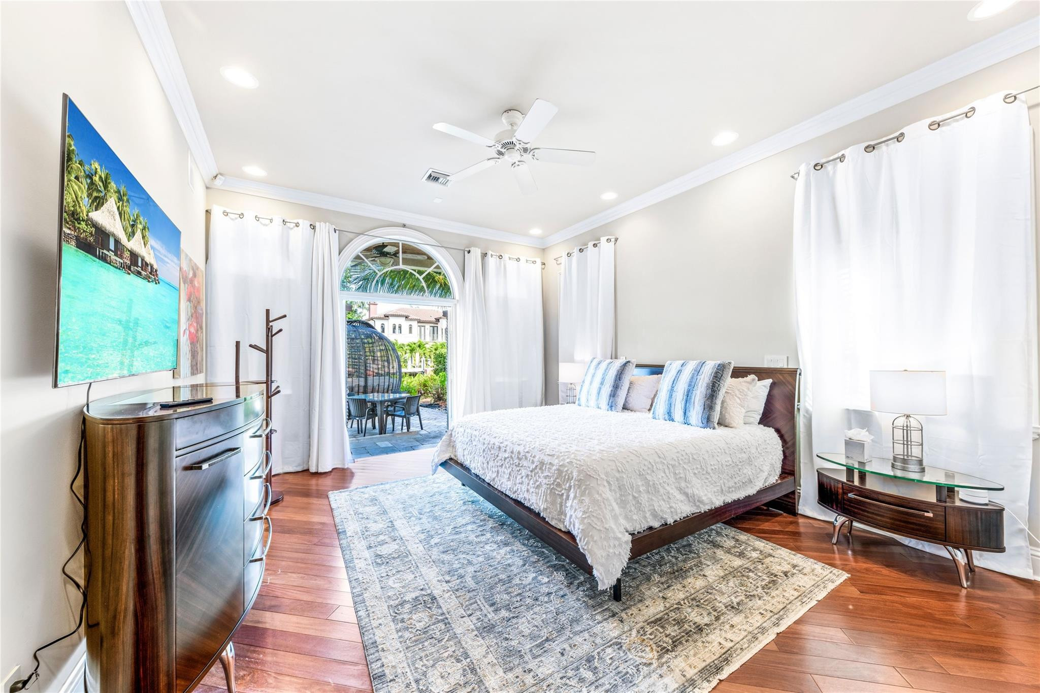 7 Pelican Fort Lauderdale, FL 33301