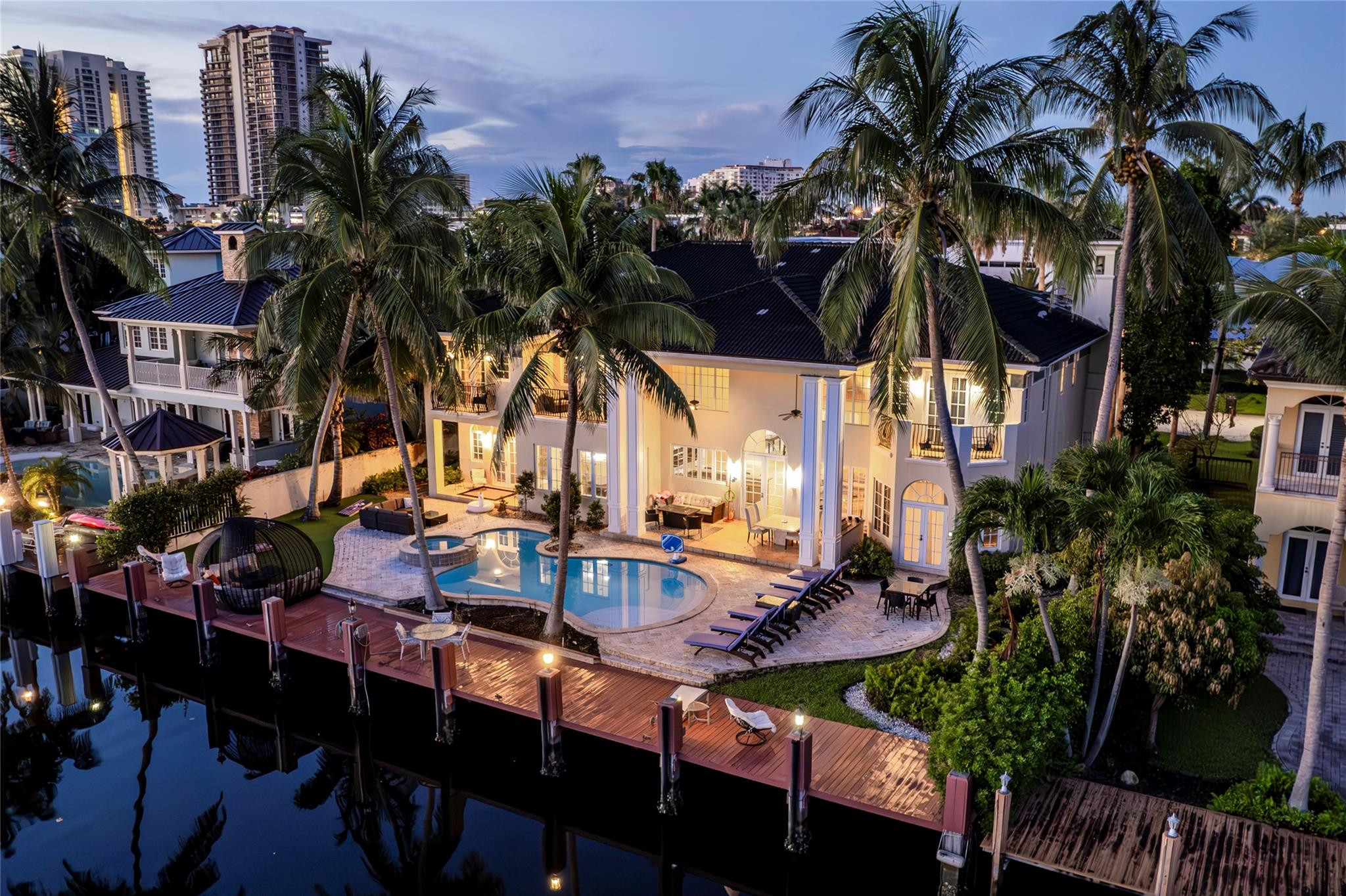 7 Pelican Fort Lauderdale, FL 33301