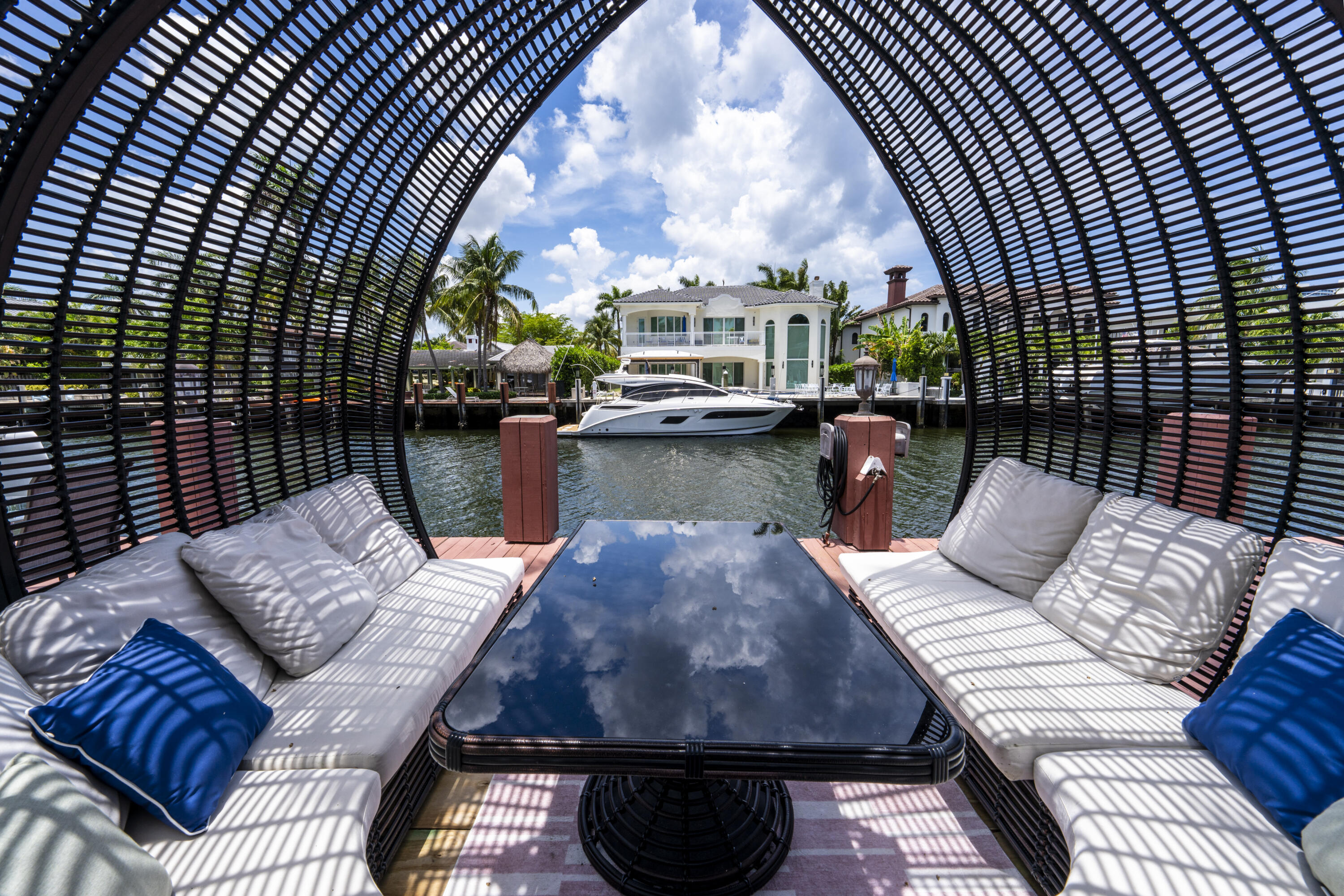 7 Pelican Fort Lauderdale, FL 33301