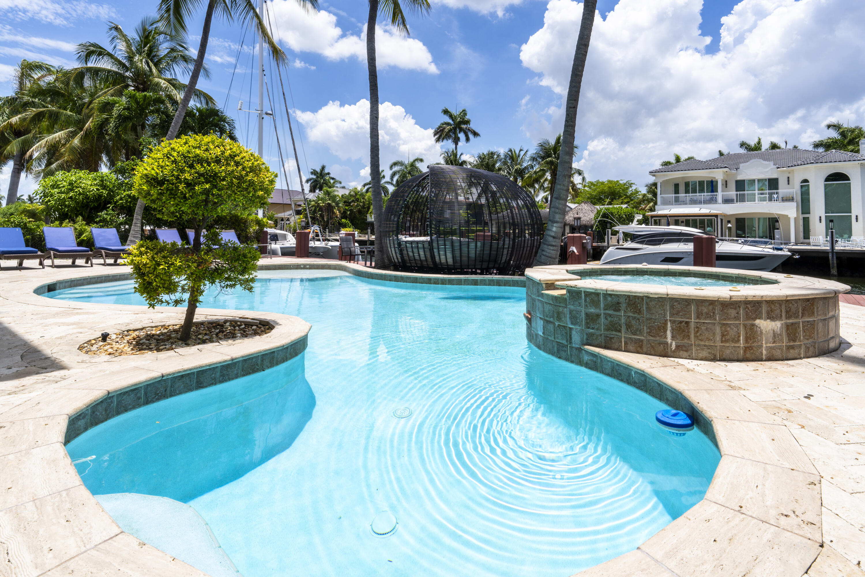 7 Pelican Fort Lauderdale, FL 33301