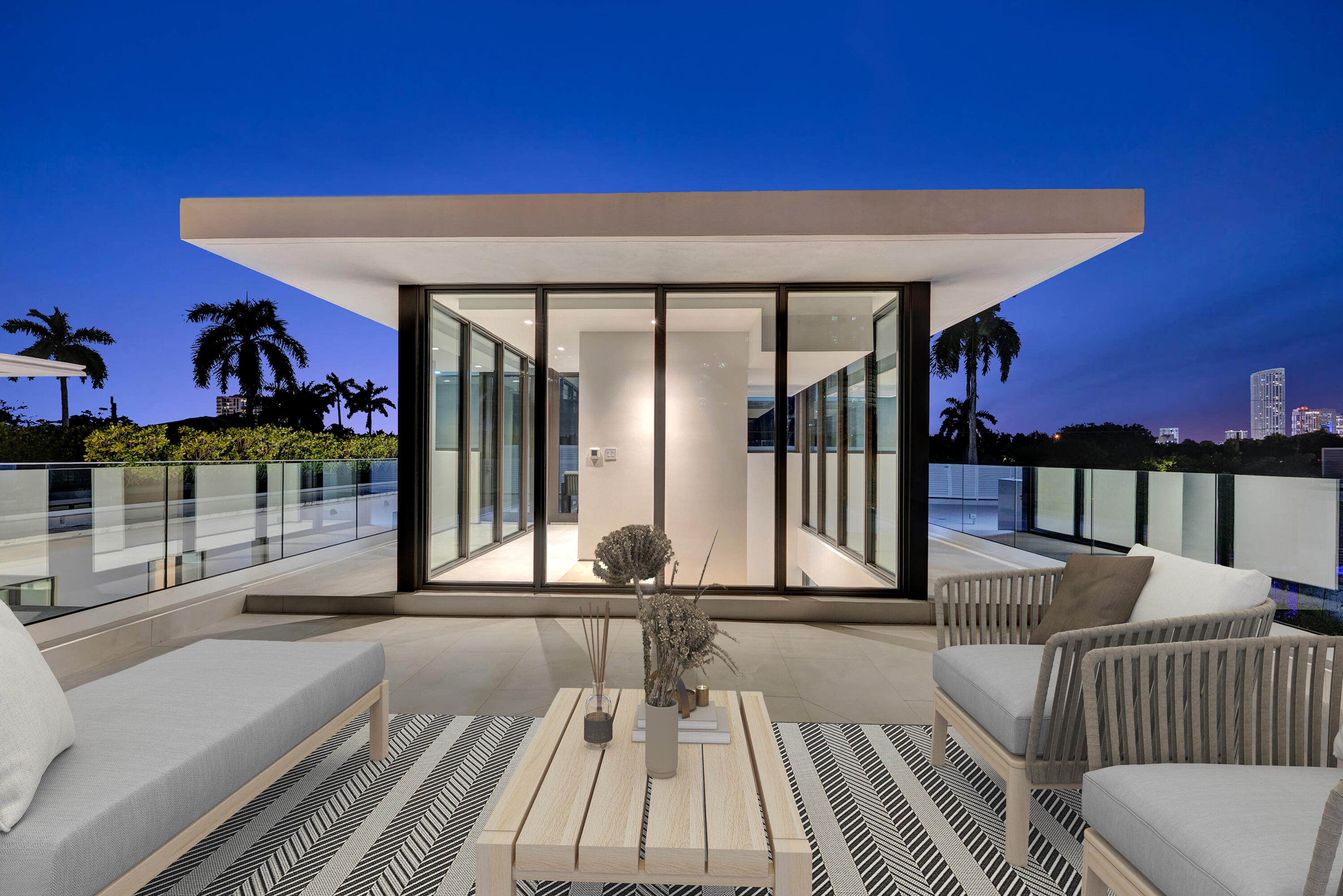 2130 S Miami Miami, FL 33129