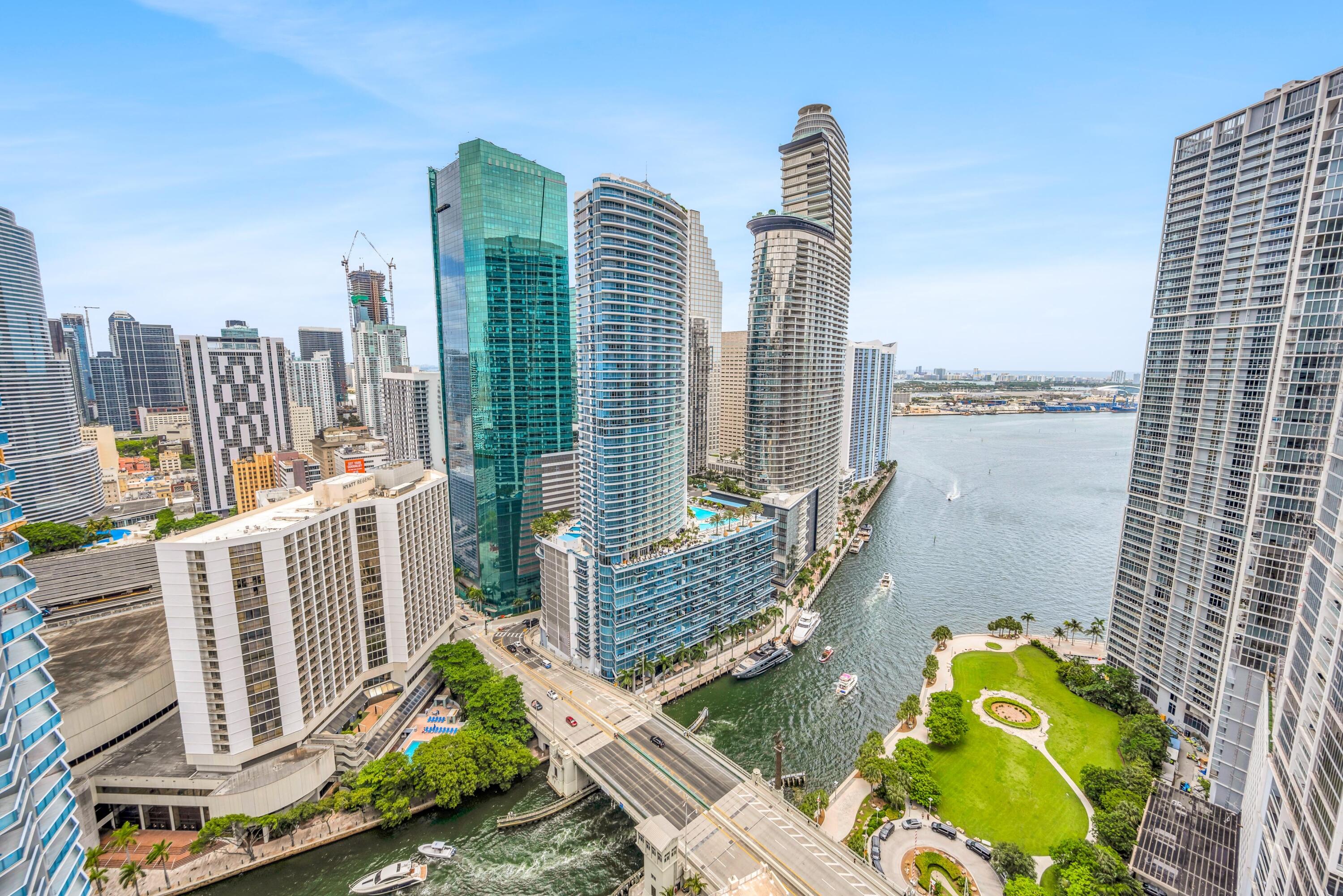 image Viceroy Brickell Residences34