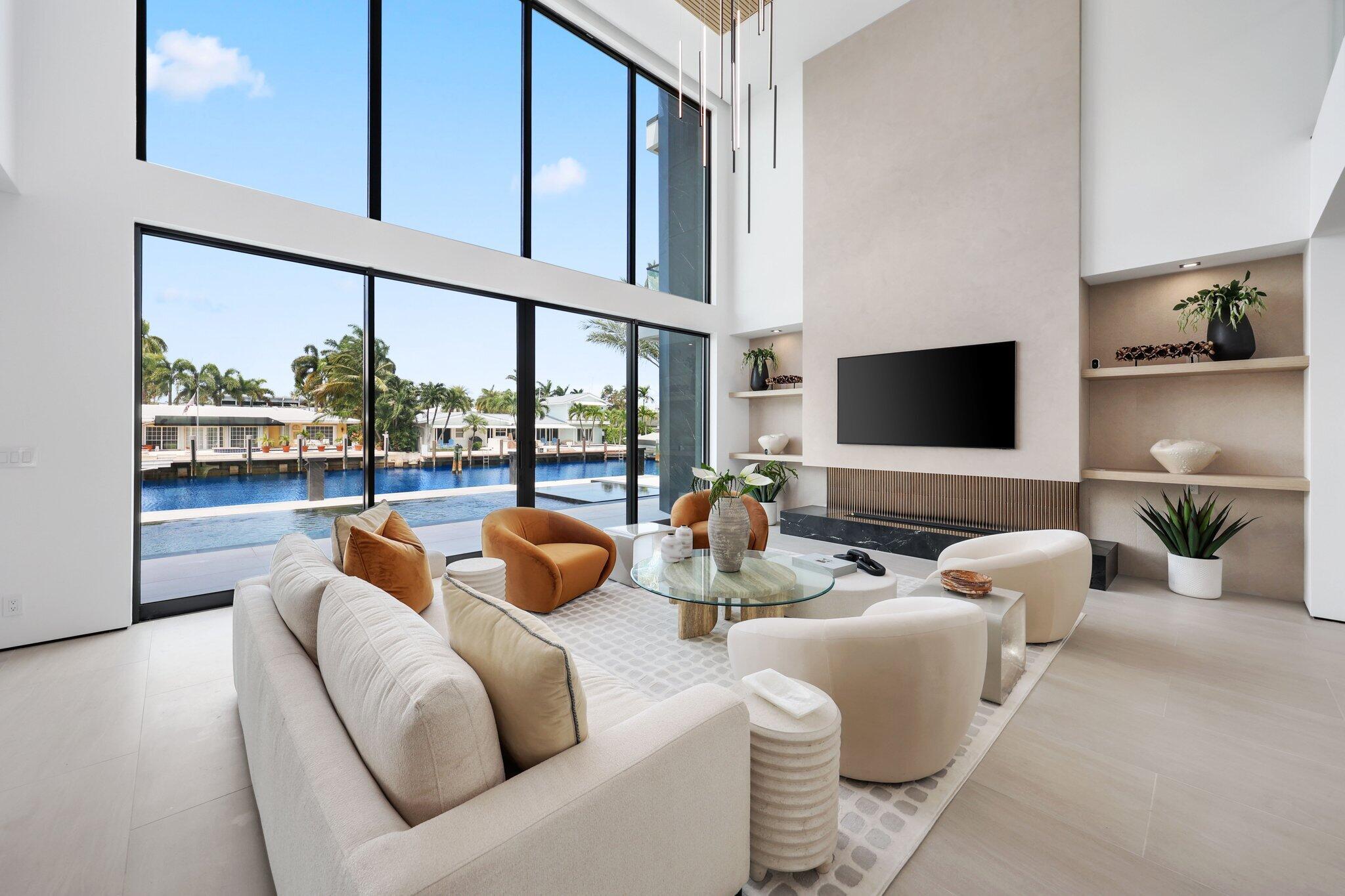 2825 NE 27th St Fort Lauderdale, FL 33306