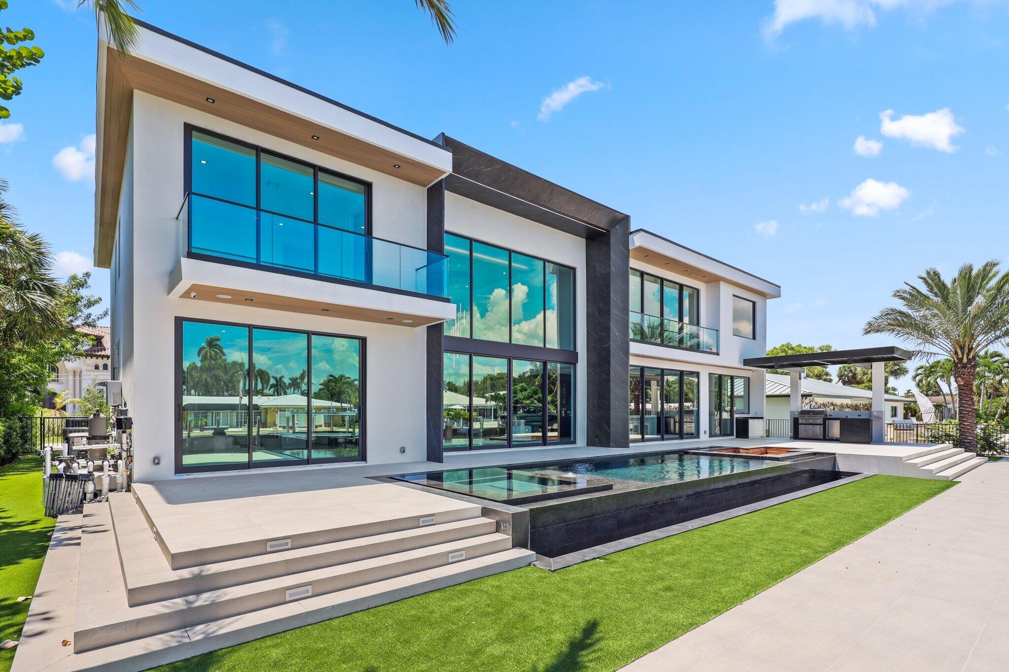 2825 NE 27th St Fort Lauderdale, FL 33306