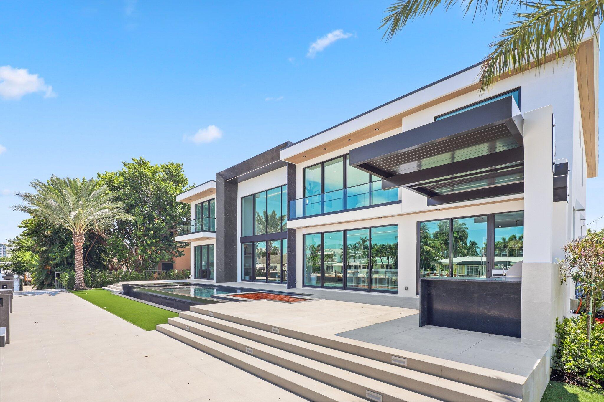 2825 NE 27th St Fort Lauderdale, FL 33306