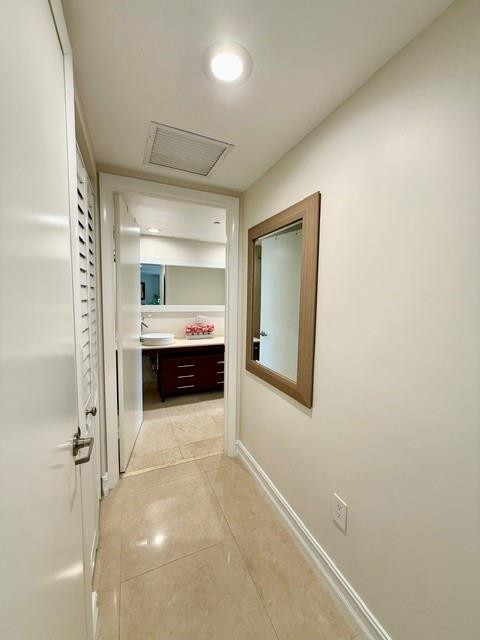 image Icon Brickell I27